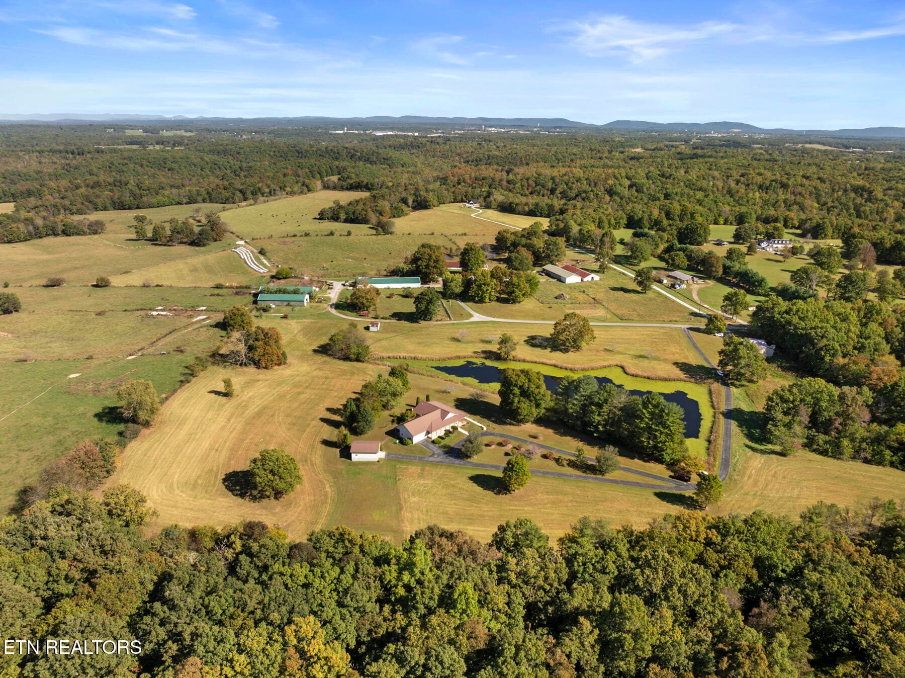 791 Hunters Lane, Crossville, TN 38571