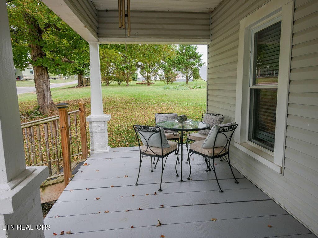 P1090543 - 619 Indiana Ave, Etowah, TN 37331, Etowah