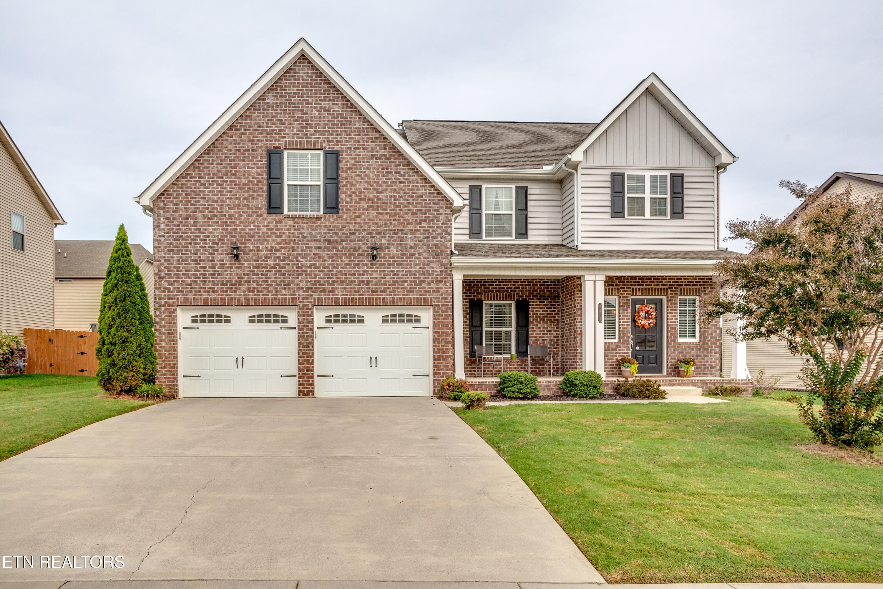 2407 Drake St, Maryville, TN 37801