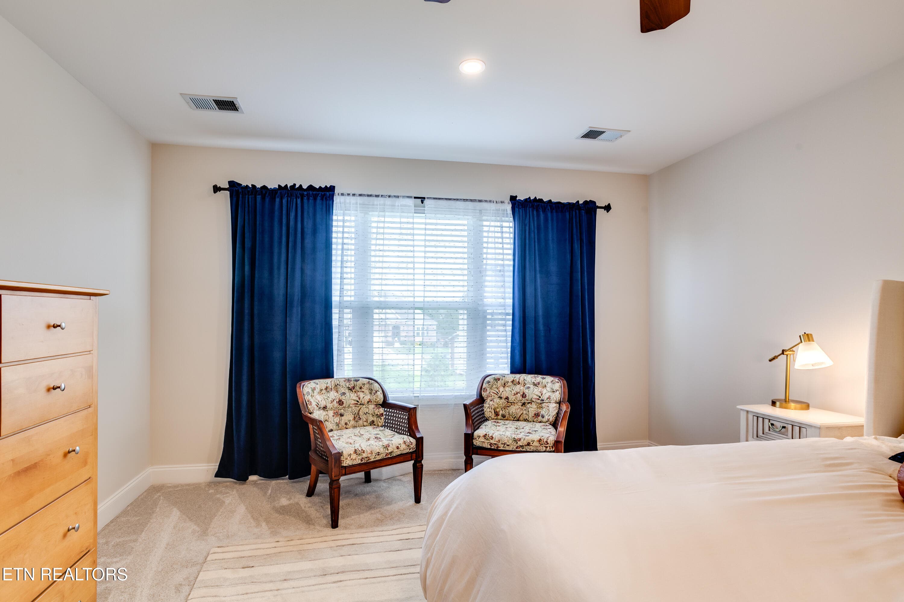 30 Primary BR - 2407 Drake St, Maryville, TN 37801, Maryville