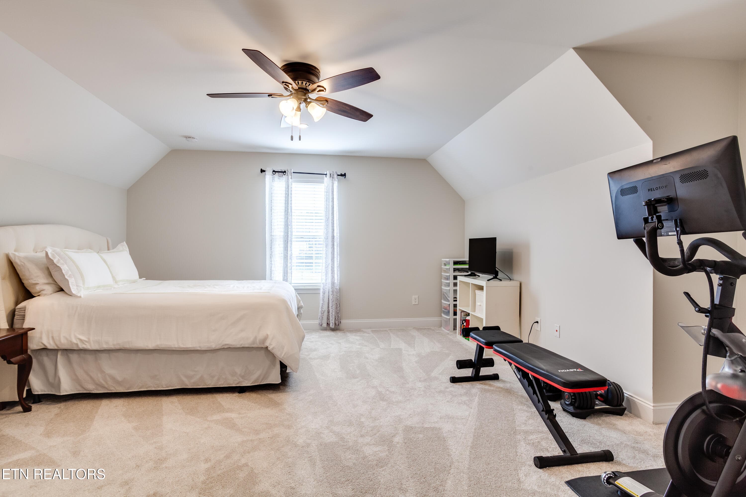 51 Bonus Room OR BR 4 - 2407 Drake St, Maryville, TN 37801, Maryville