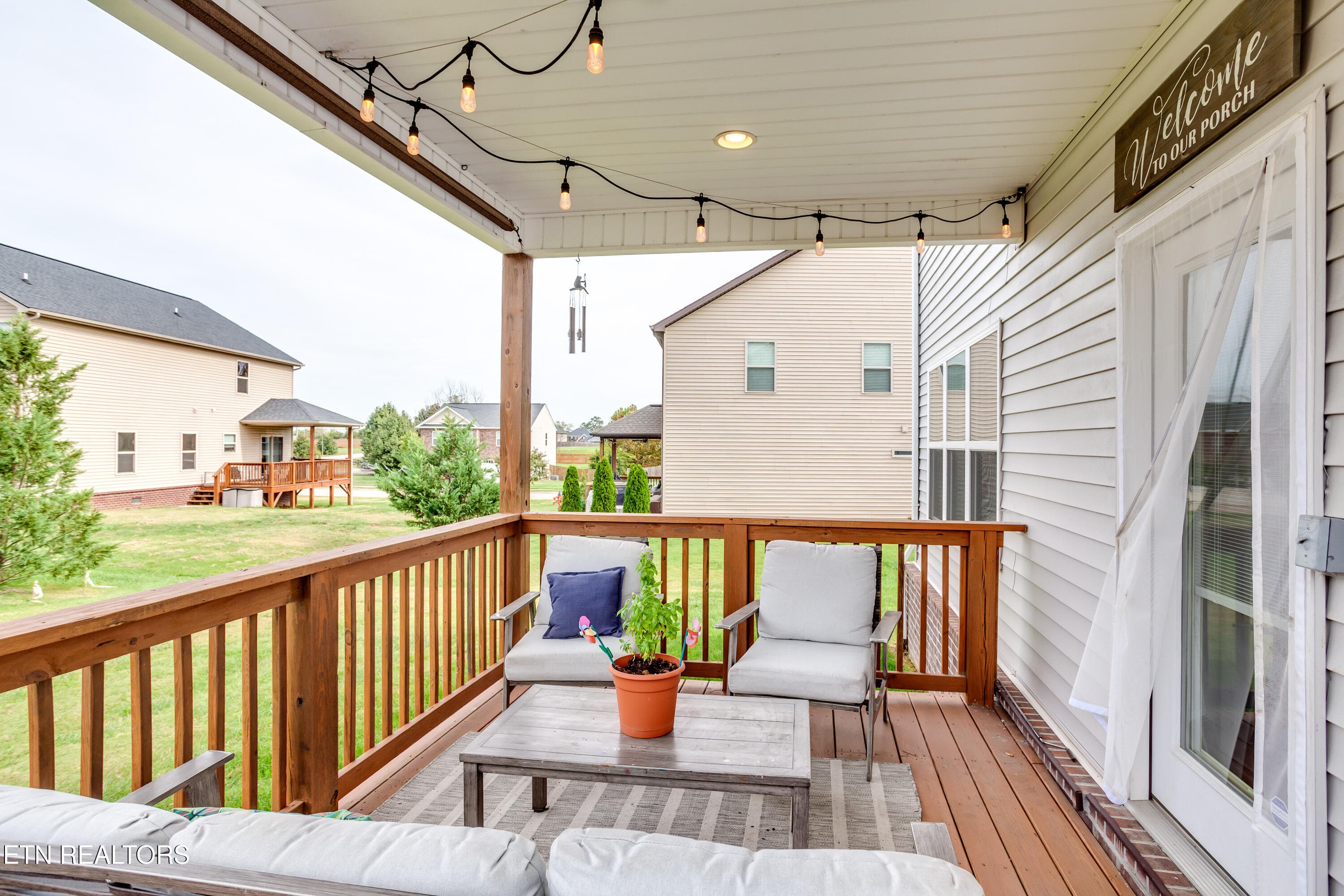 53 Covered Back Deck - 2407 Drake St, Maryville, TN 37801, Maryville