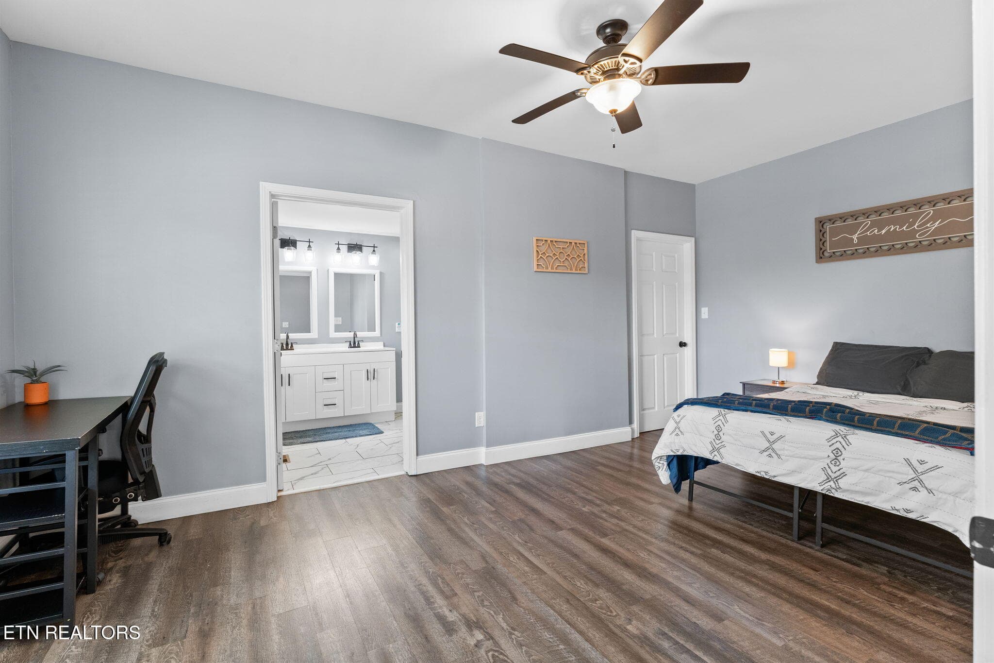 Bedroom - 2600 Parkview Ave, Knoxville, TN 37914, Knoxville