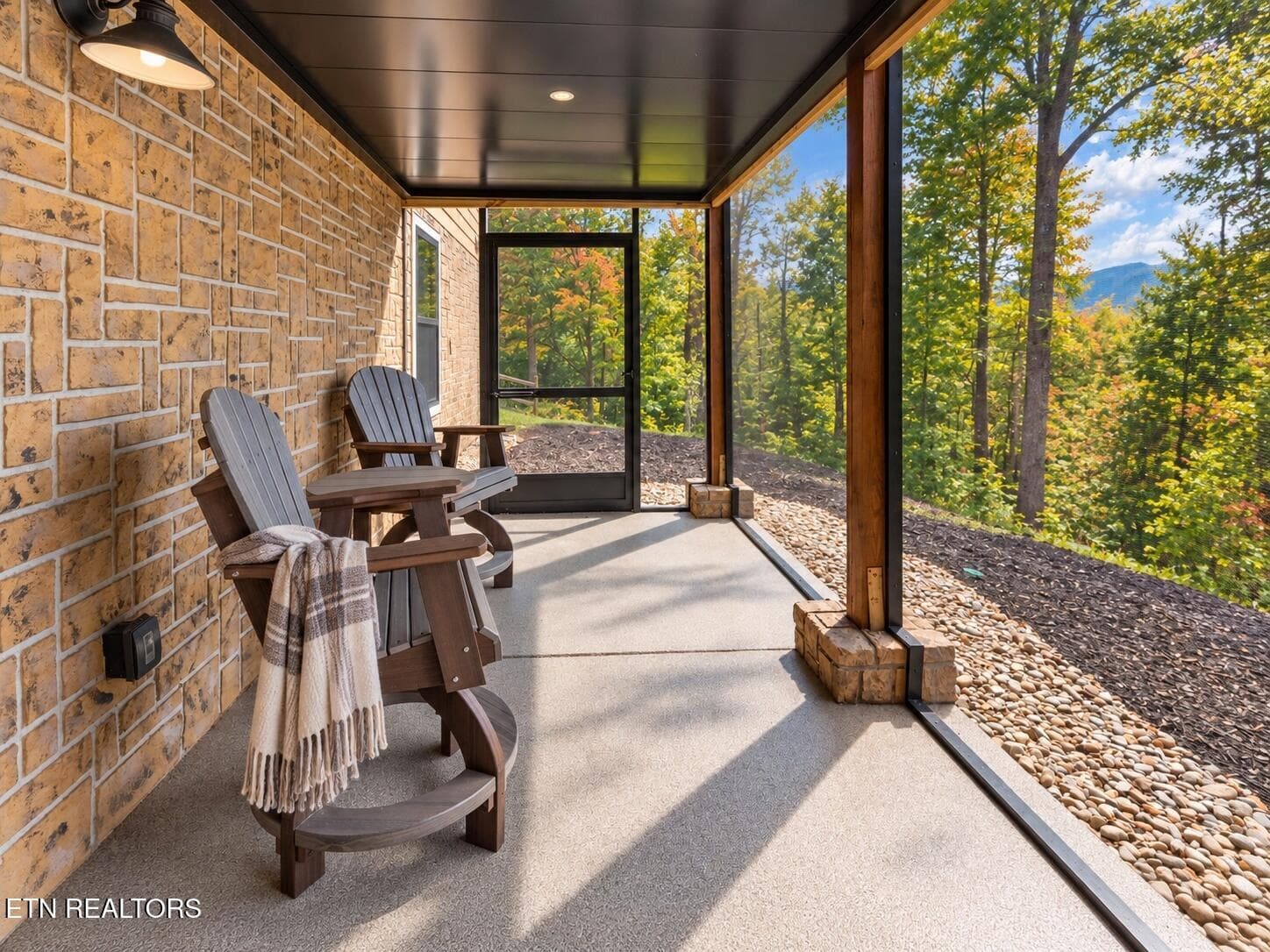 31_wide_high_resolution_realistic_daylig - 4973 Long Rifle Rd, Walland, TN 37886, Walland