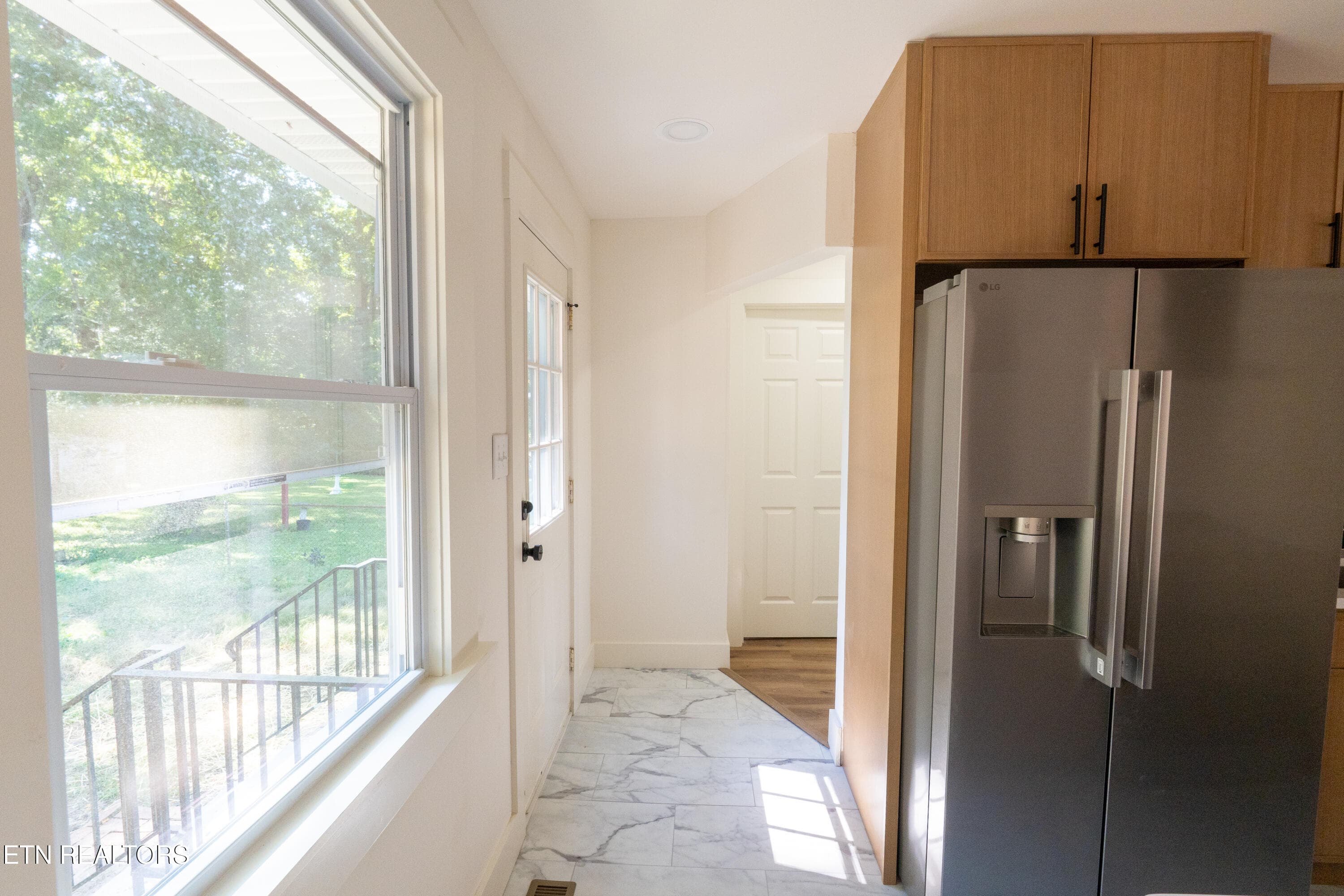 Back Entrance - 2728 Arbor Place, Knoxville, TN 37917, Knoxville