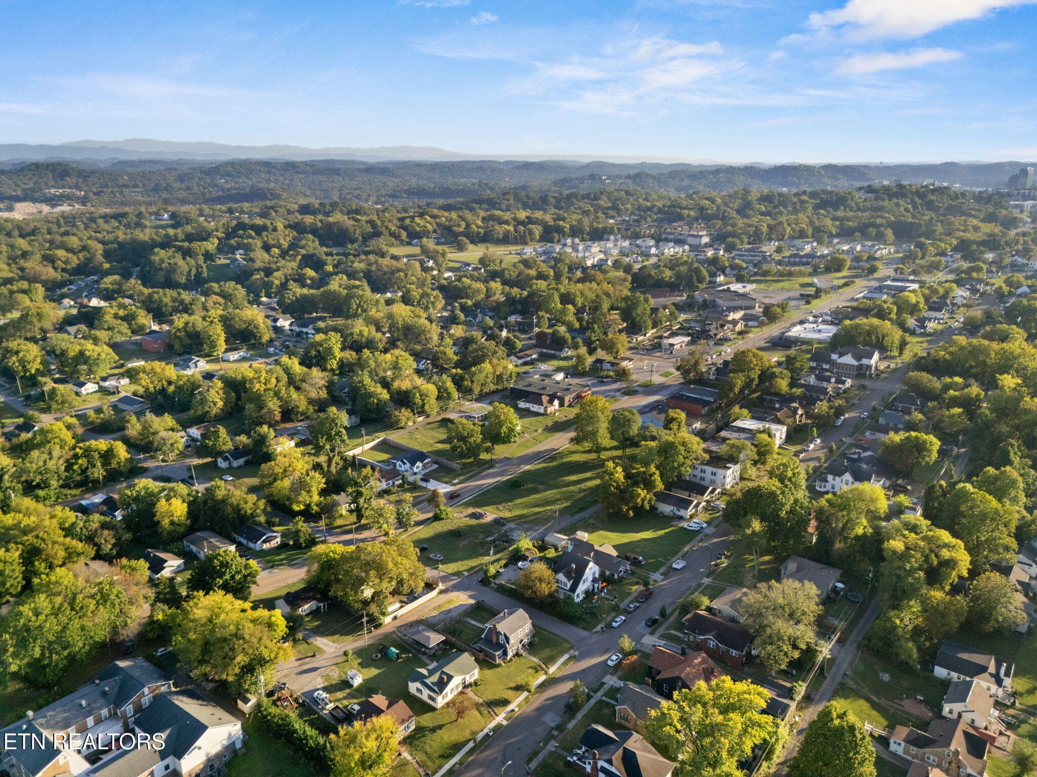 aerial - 2600 Parkview Ave, Knoxville, TN 37914, Knoxville