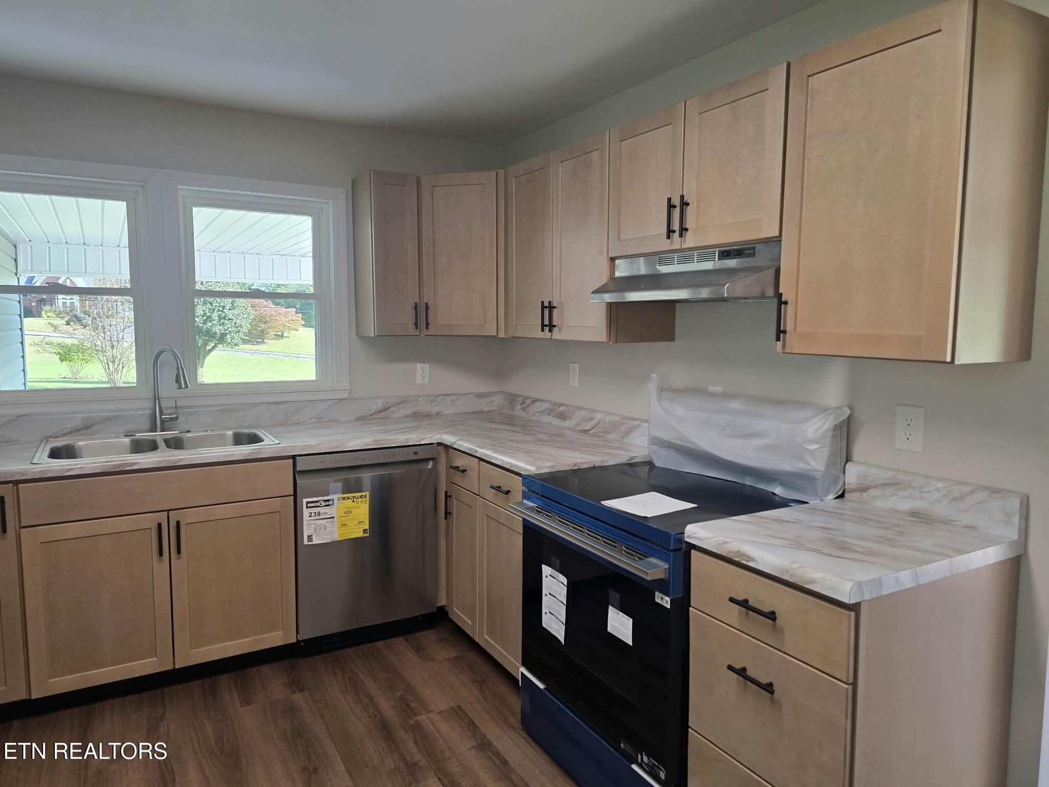 att.8Hv7zww314zeSCYkGTEWynzMH5w5wEdk2XT- - 1146 Overton Drive, Tazewell, TN 37879, Tazewell