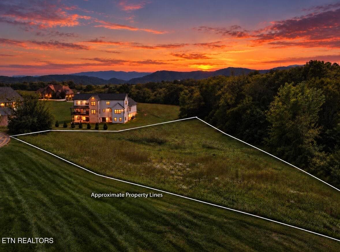 Tradition Lane lot 15, Sevierville, TN 37862