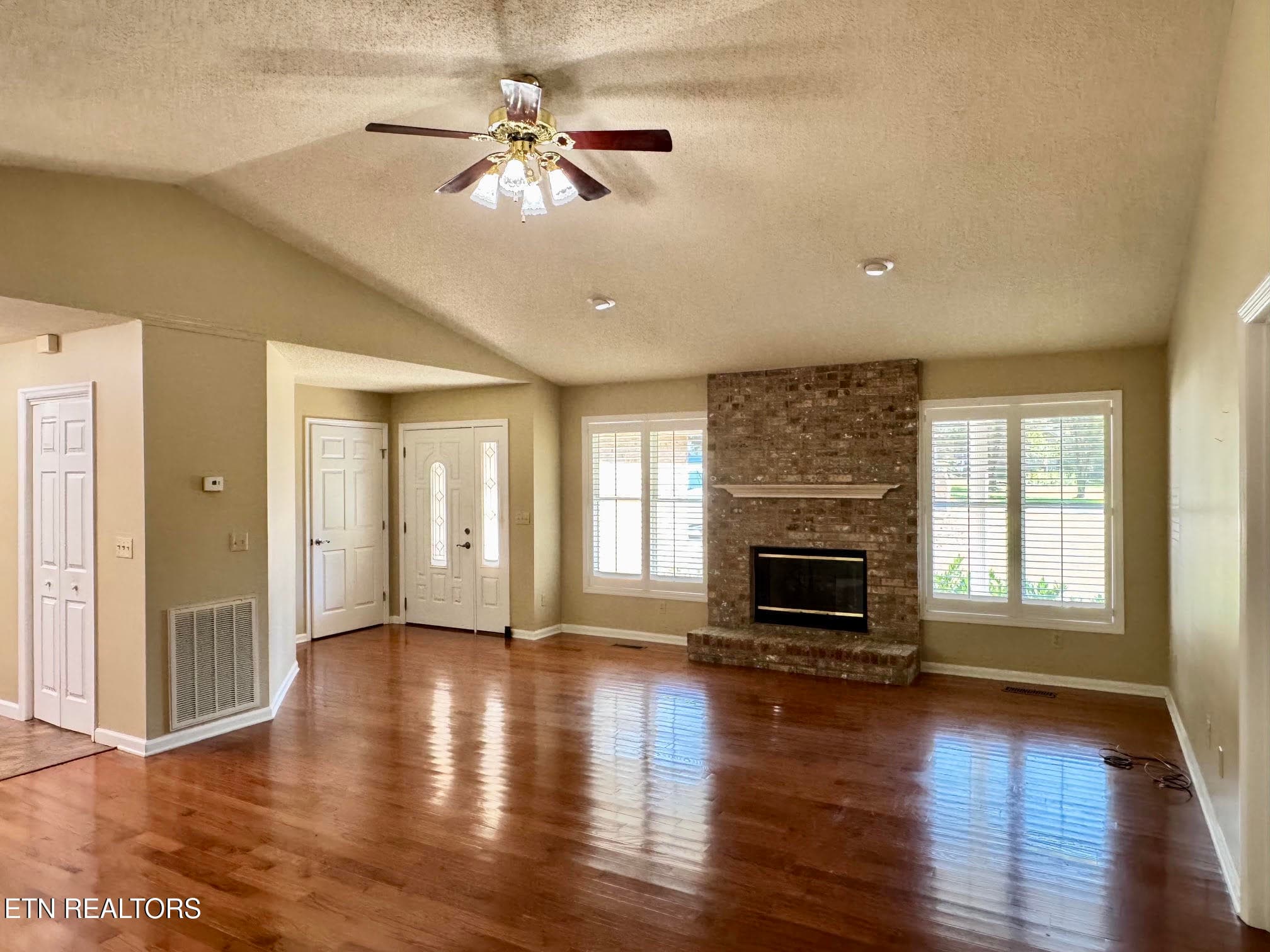 unnamed - 2026-10-13T090930.223 - 302 Sandpiper Loop, Crossville, TN 38555, Crossville