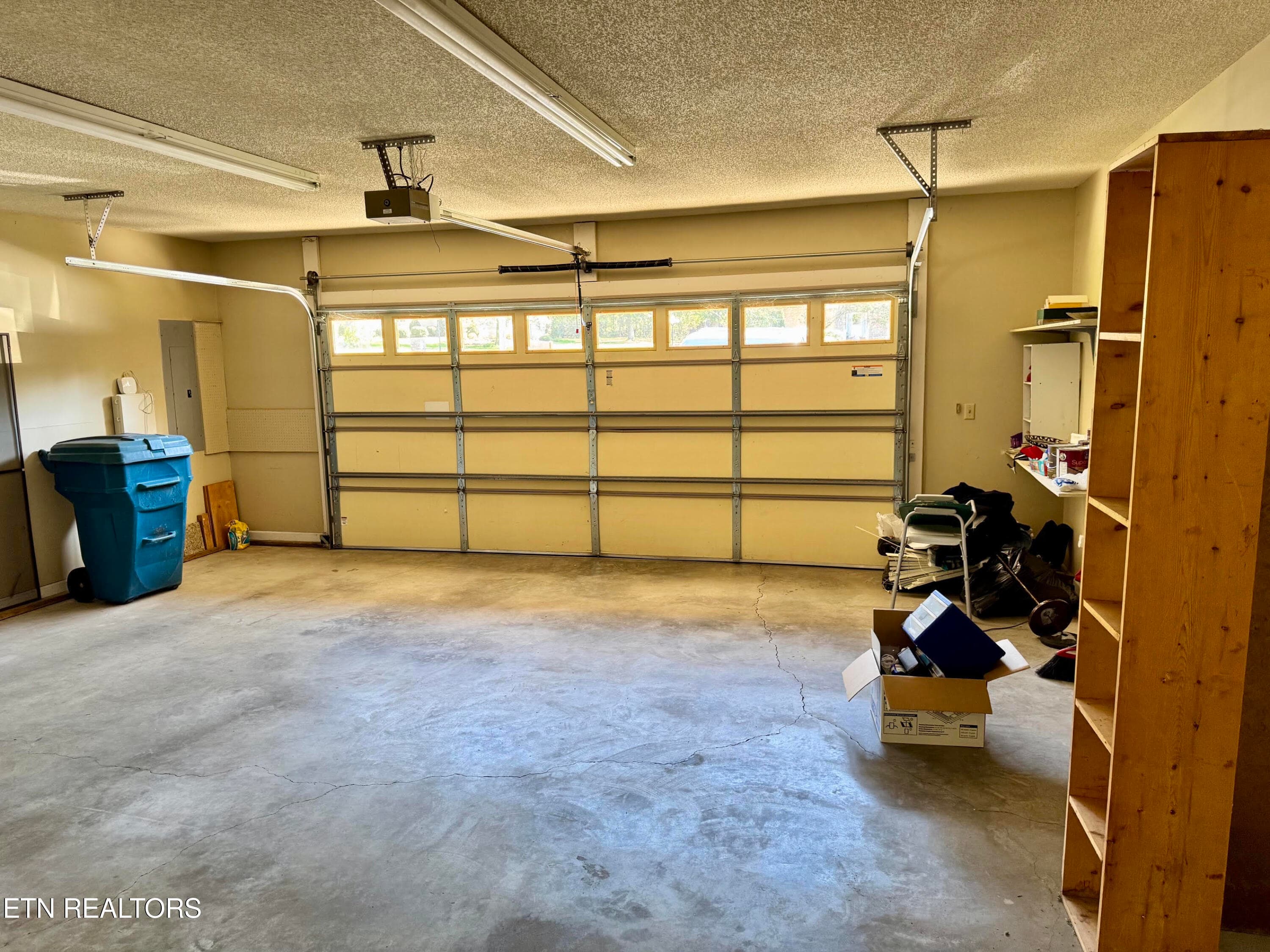 unnamed (75) - 302 Sandpiper Loop, Crossville, TN 38555, Crossville