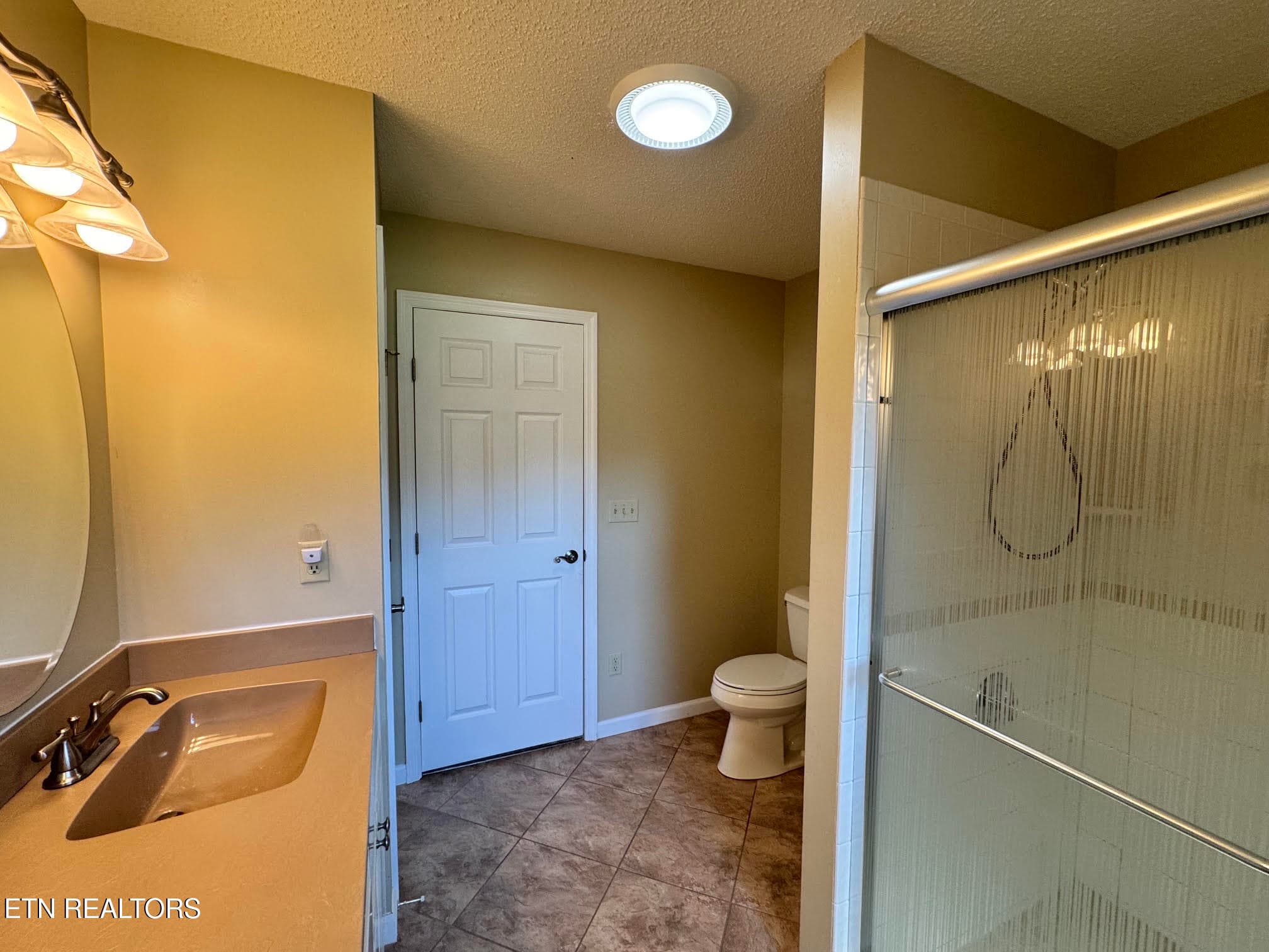 unnamed (87) - 302 Sandpiper Loop, Crossville, TN 38555, Crossville