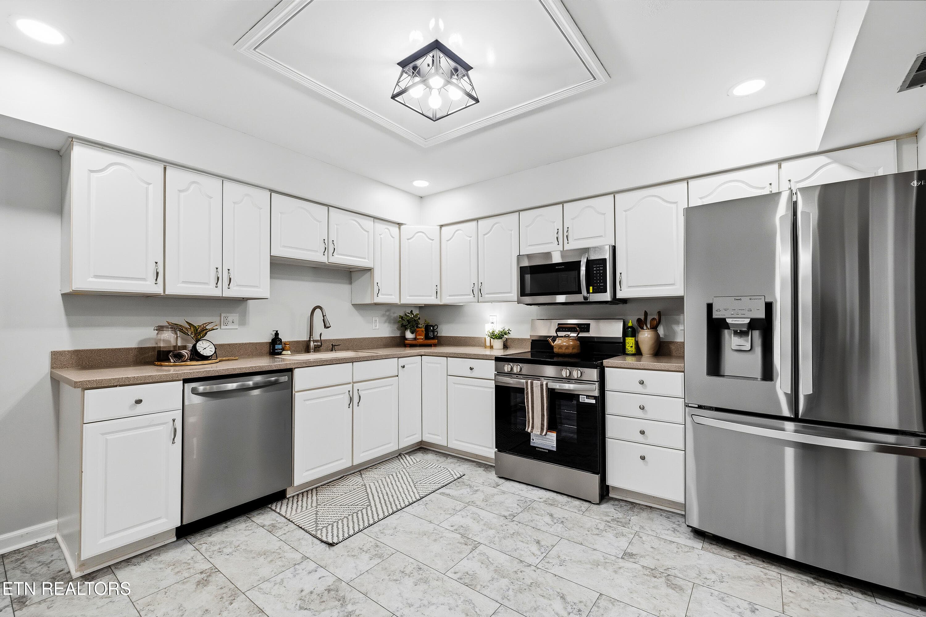 Positive Perceptions-6 - 10468 Laura Lee Lane, Knoxville, TN 37922, Knoxville