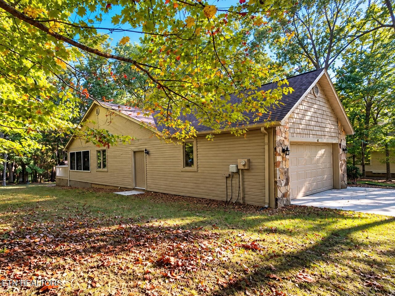 90B4CC86-F8E3-4501-9F20-78C322D7C16B - 101 Lynhurst Drive, Crossville, TN 38558, Crossville