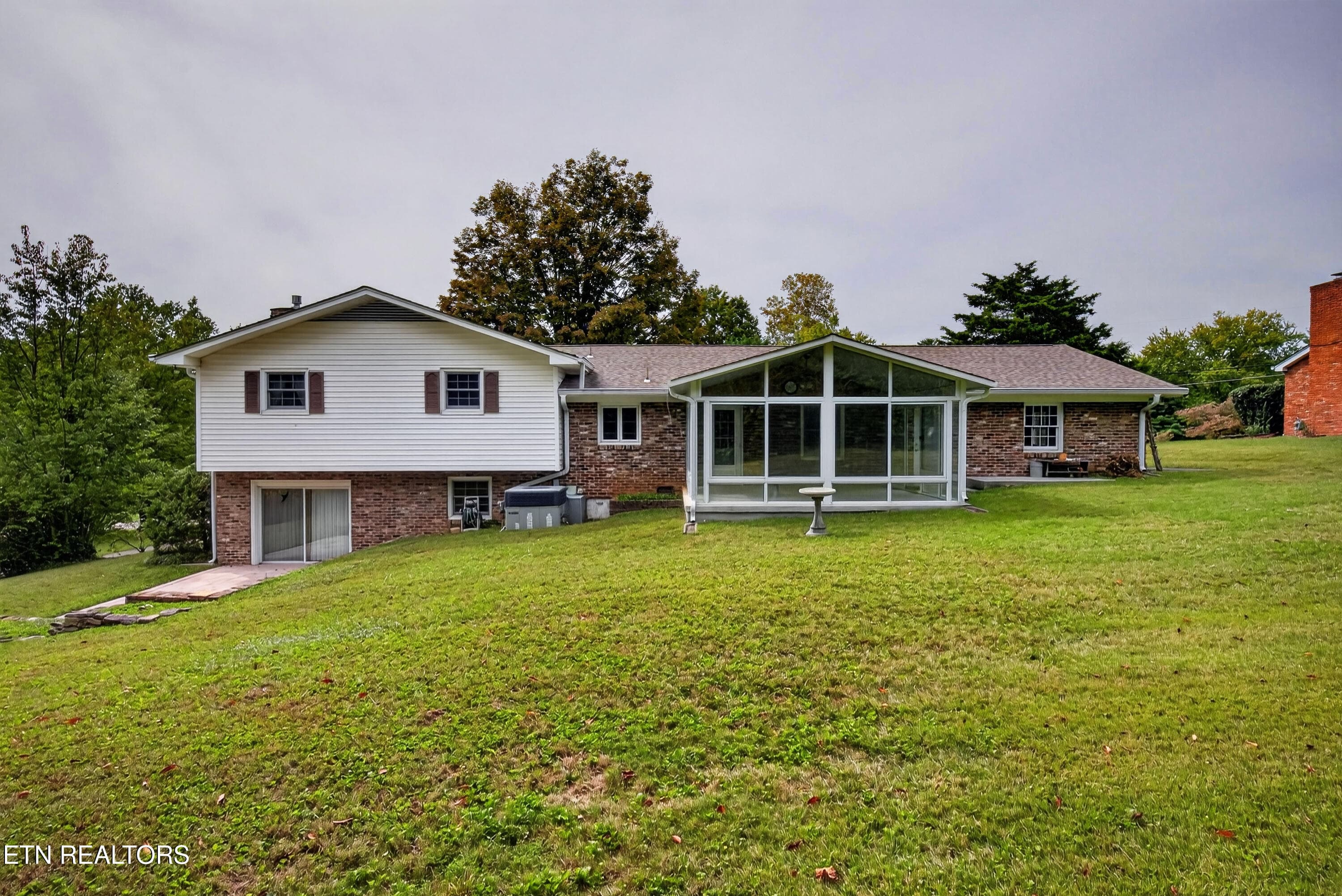 L40A6938 - 920 Marlboro Rd, Knoxville, TN 37909, Knoxville