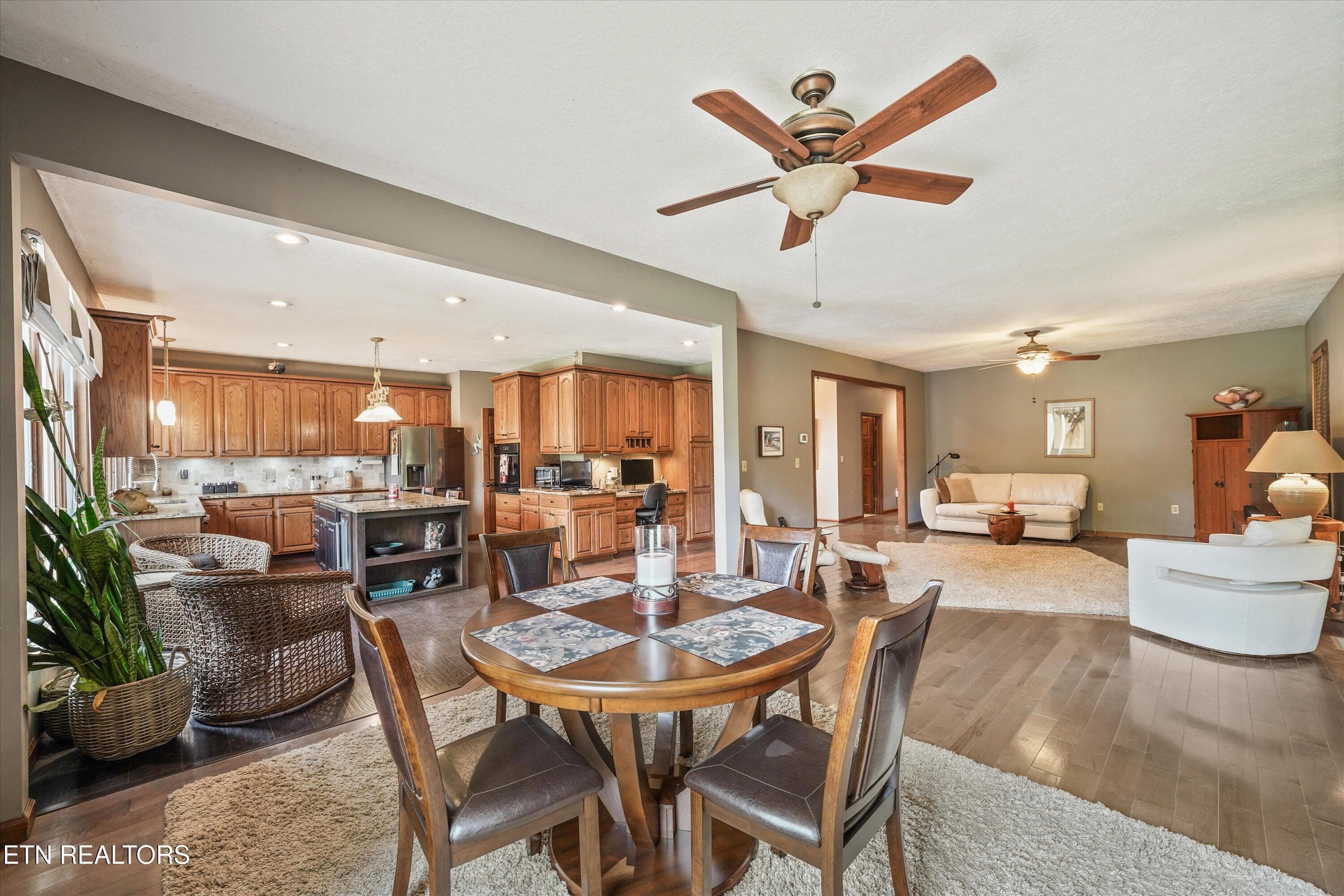 Dining Area - 112 County Road 545, Englewood, TN 37329, Englewood