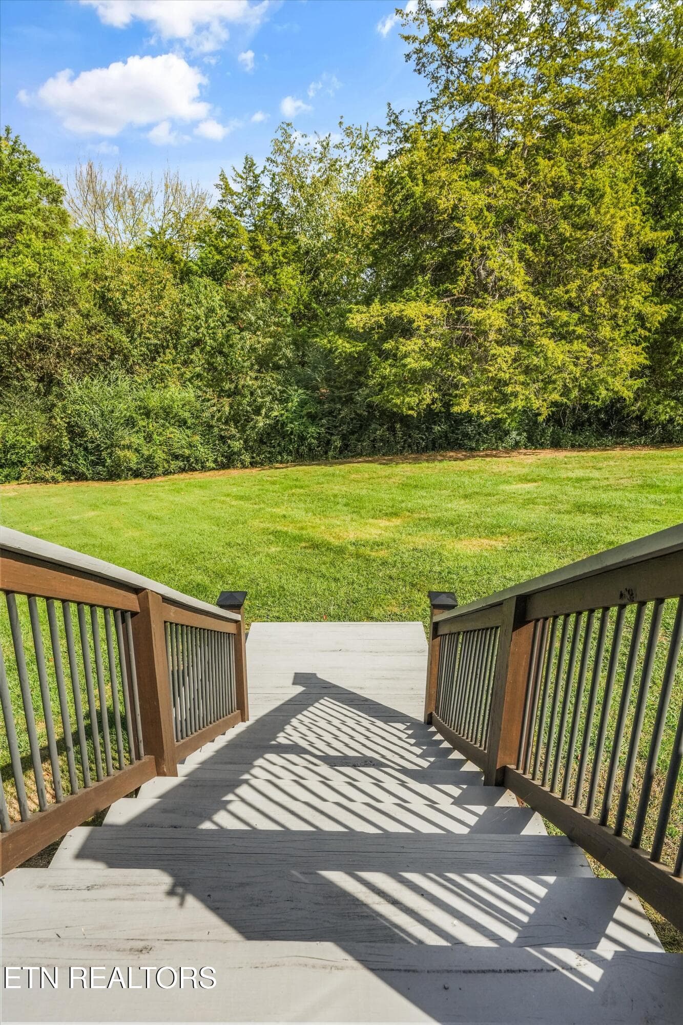 105 Ostenbarker - Deck Staircase - 105 Ostenbarker St, Maryville, TN 37804, Maryville