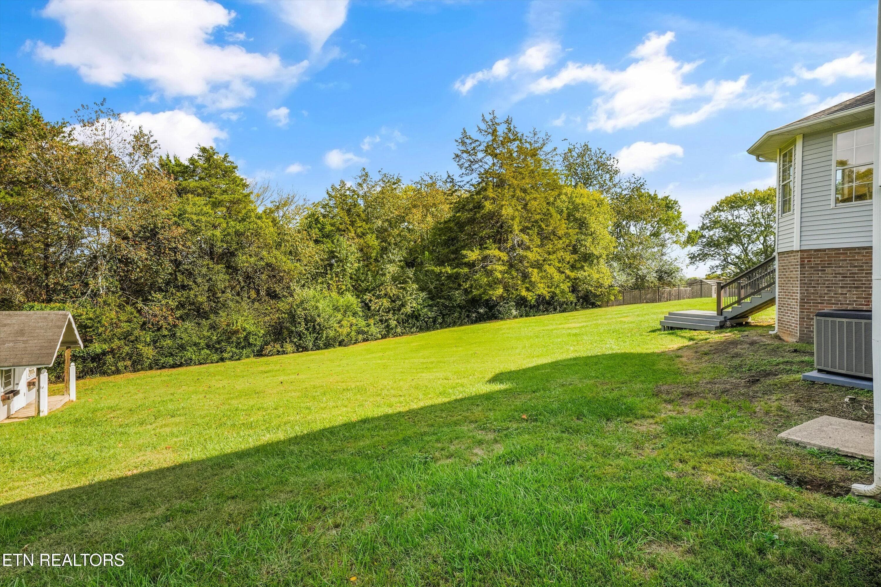 105 Ostenbarker - Large Yard - 105 Ostenbarker St, Maryville, TN 37804, Maryville