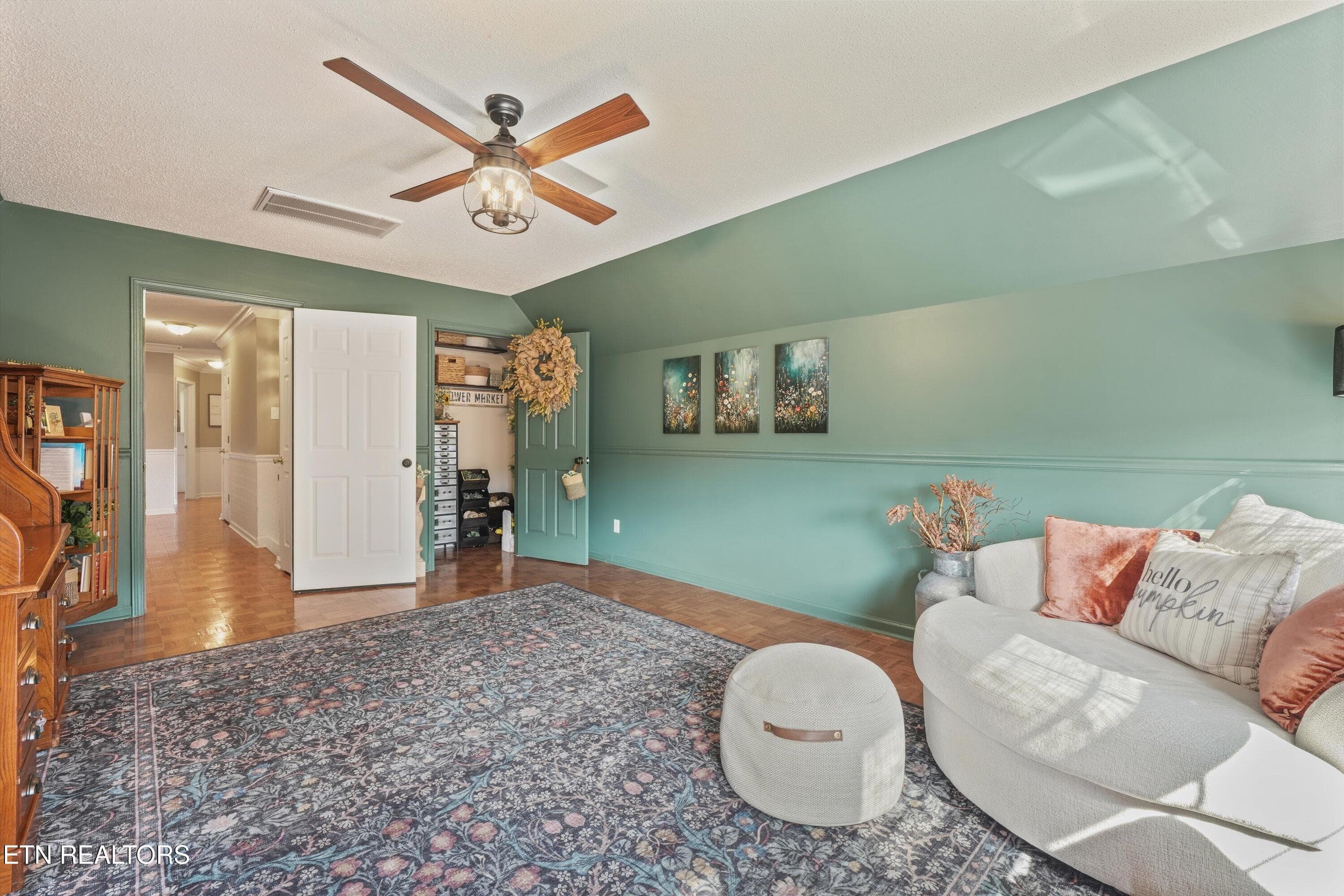 105 Ostenbarker - Upstairs Bonus - 105 Ostenbarker St, Maryville, TN 37804, Maryville