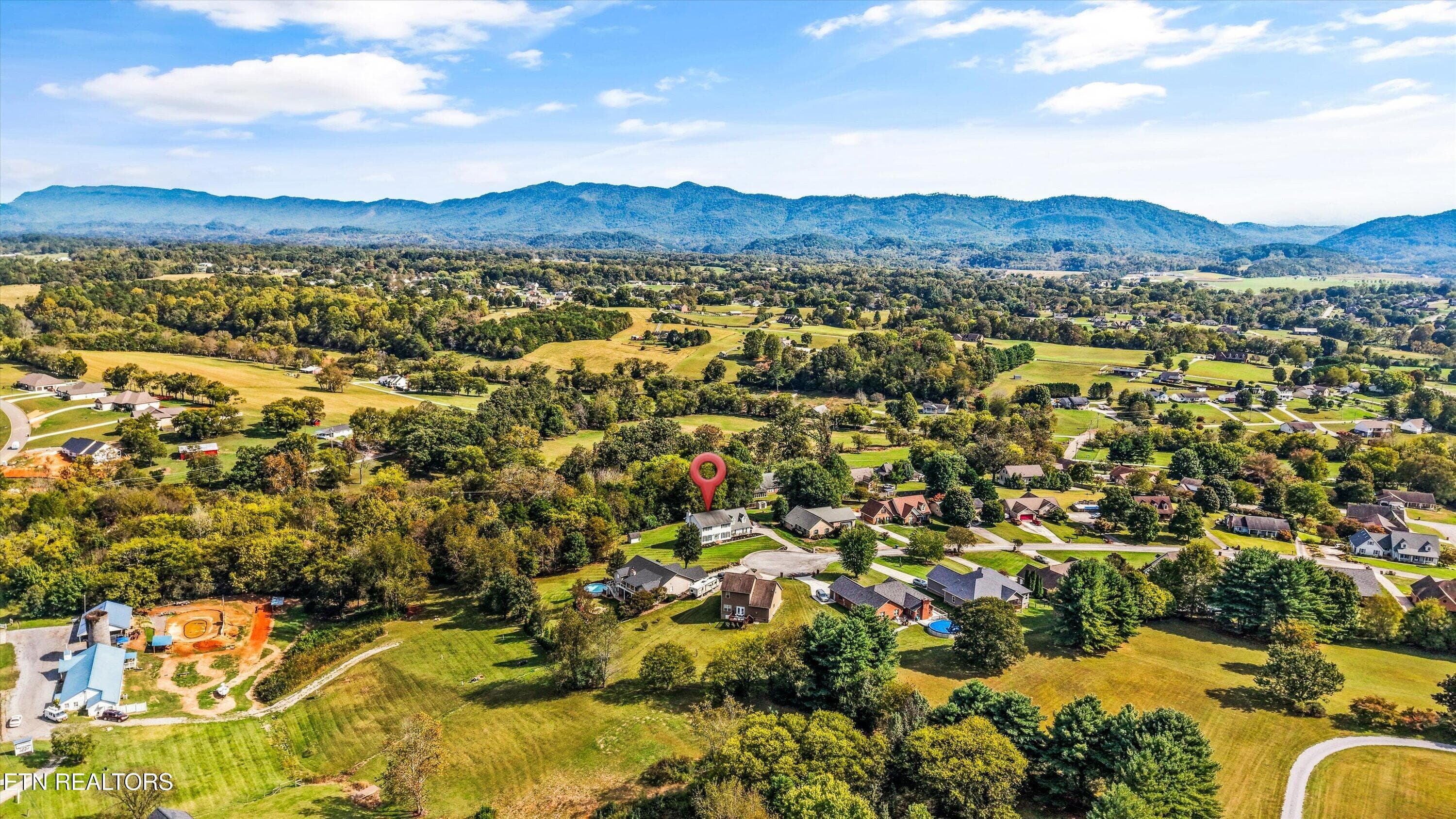 105 Ostenbarker - Views - 105 Ostenbarker St, Maryville, TN 37804, Maryville