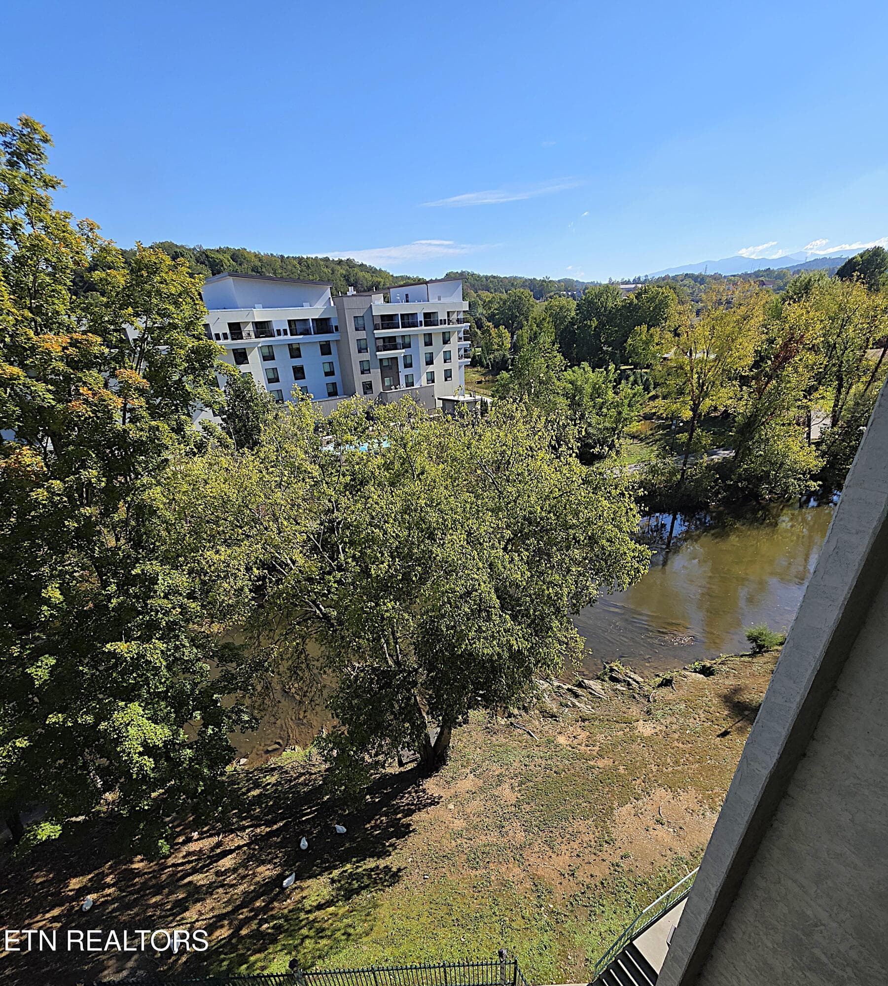20261012_111741 - 3215 N River Rd STE 604, Pigeon Forge, TN 37863