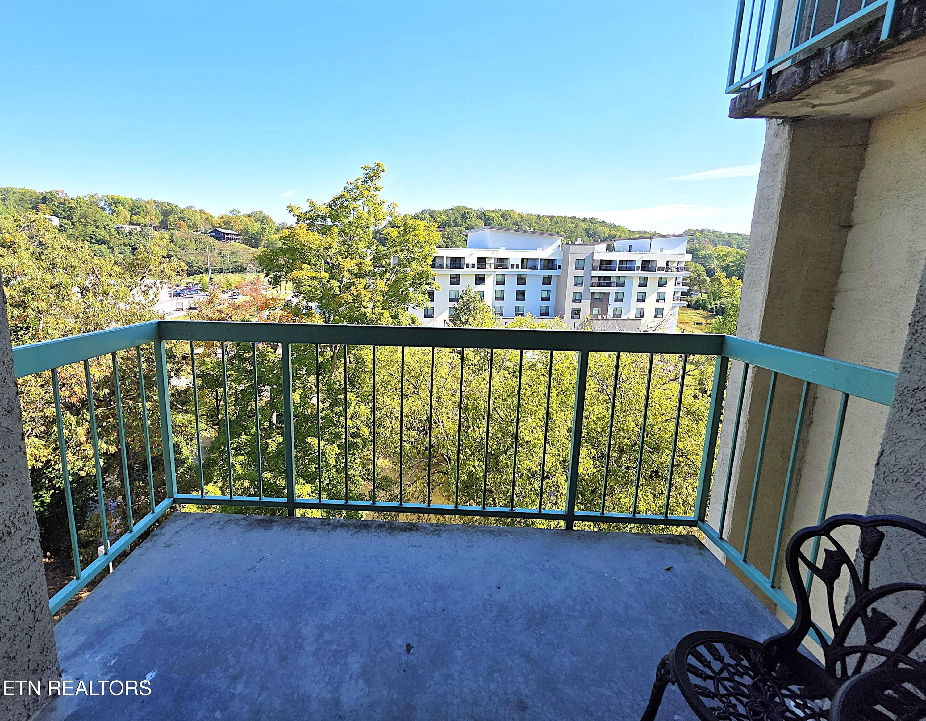 20261012_111725 - 3215 N River Rd STE 604, Pigeon Forge, TN 37863