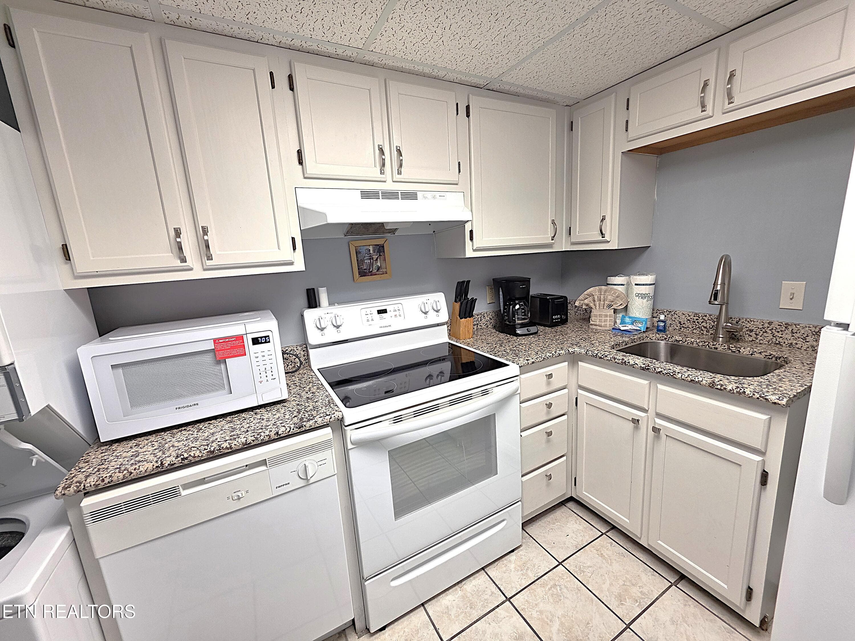 20261012_111520 - 3215 N River Rd STE 604, Pigeon Forge, TN 37863