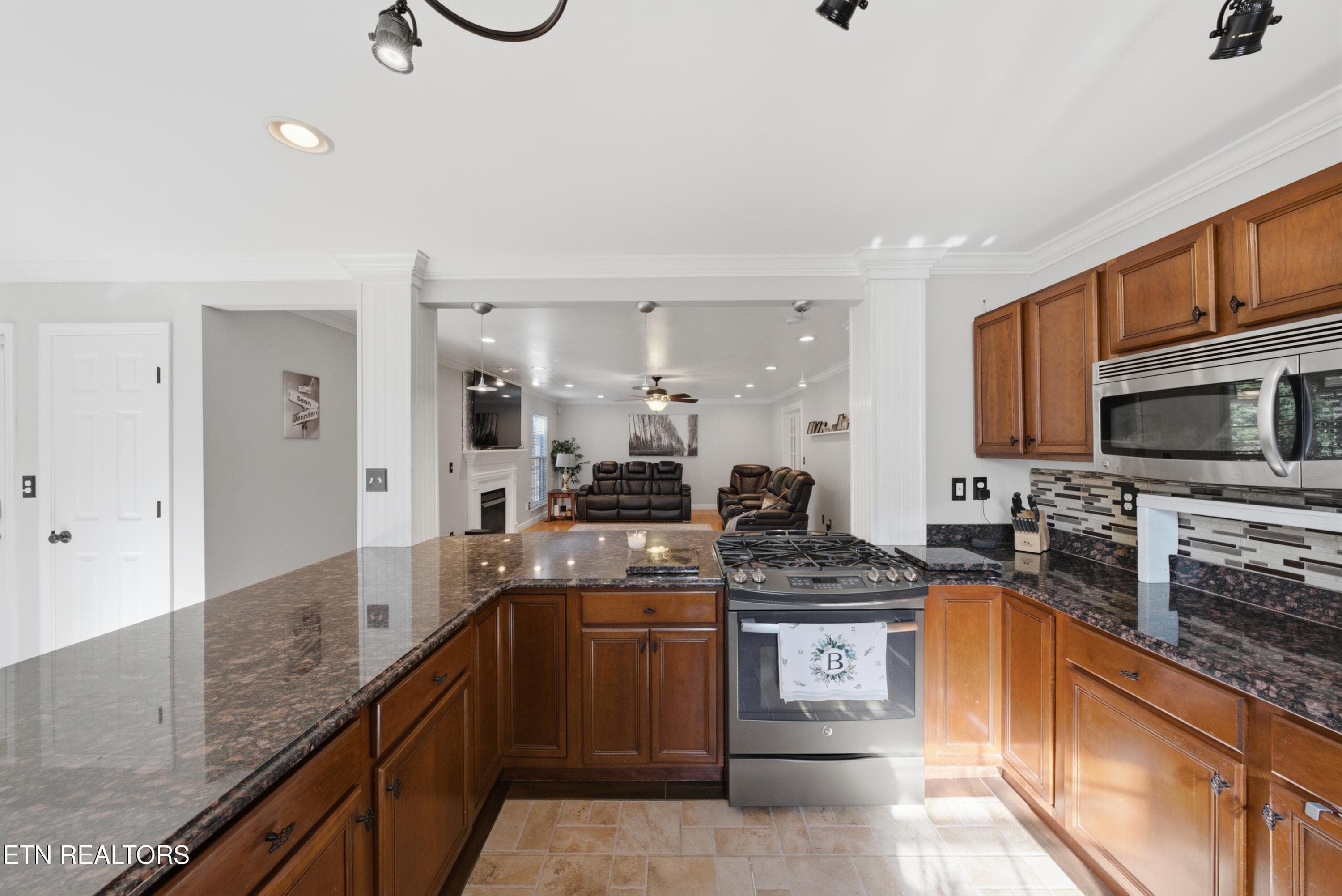 17-print-5641_Summitridge_Ln_Knoxville_T - 5641 Summitridge Lane, Knoxville, TN 37921, Knoxville