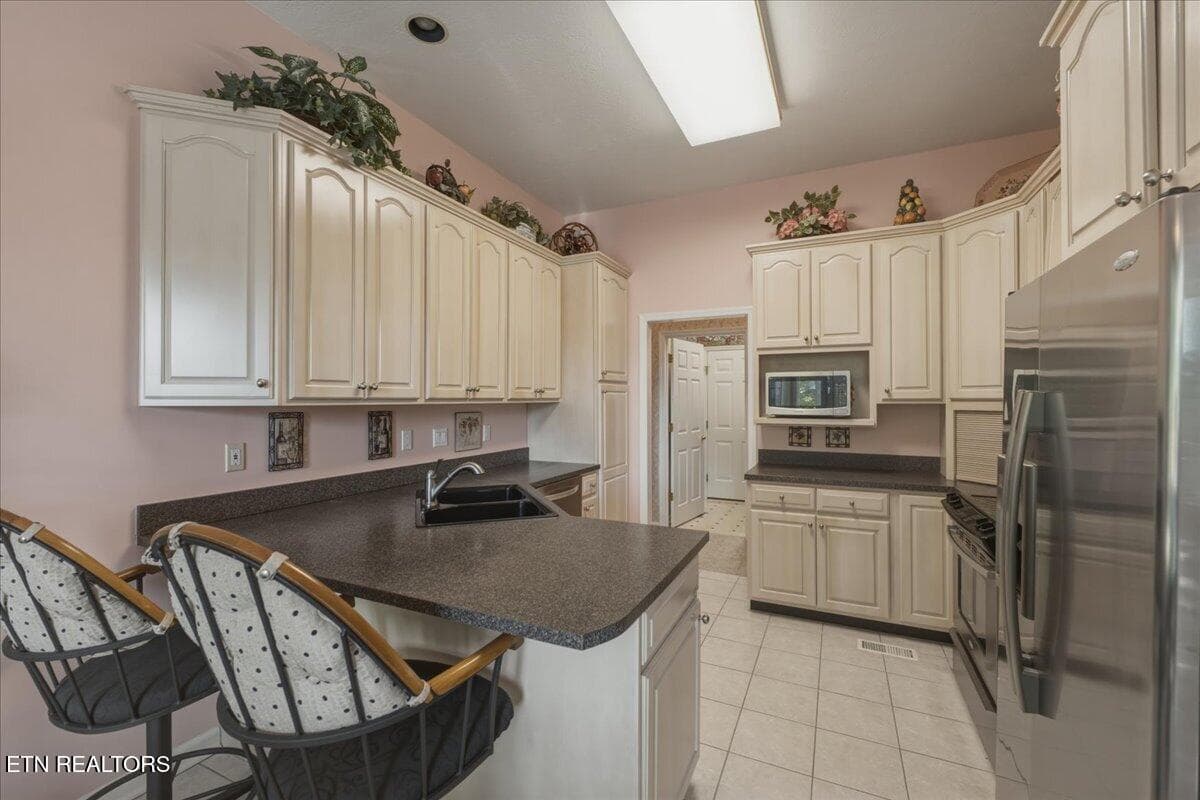 13-Kitchen - 440 Tigitsi Circle, Loudon, TN 37774, Loudon