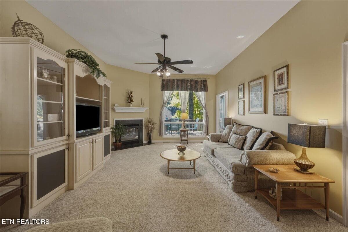 05-Living Room - 440 Tigitsi Circle, Loudon, TN 37774, Loudon