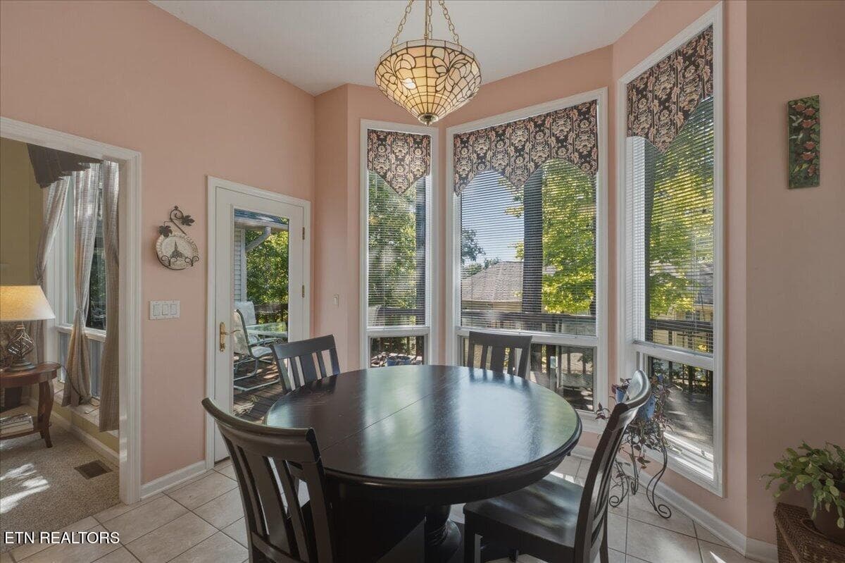 14-Dining Area - 440 Tigitsi Circle, Loudon, TN 37774, Loudon