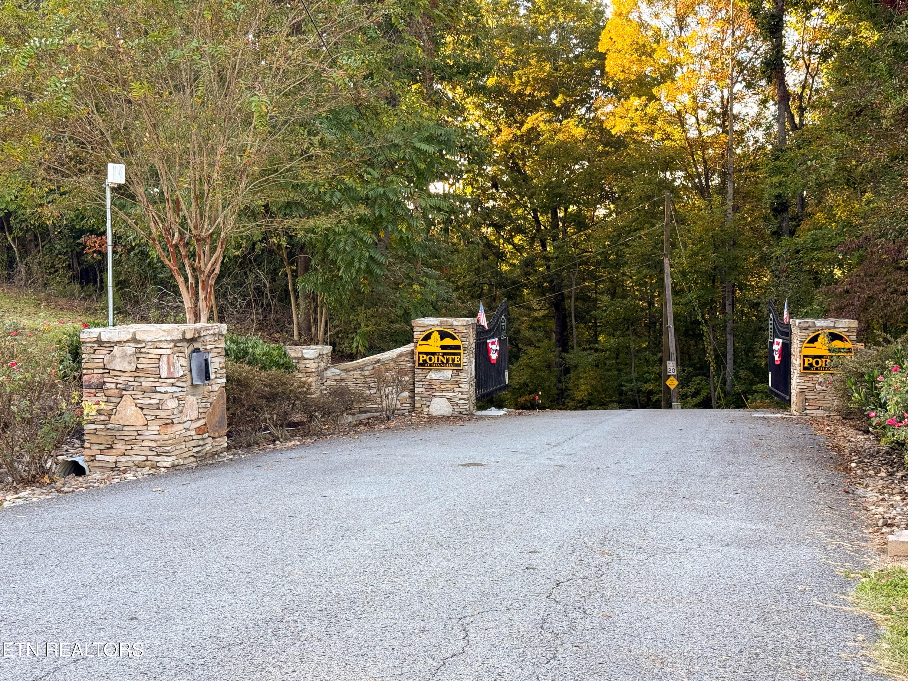 shanghai way lot 13-15 - Shanghai Way Lane, LaFollette, TN 37766, LaFollette