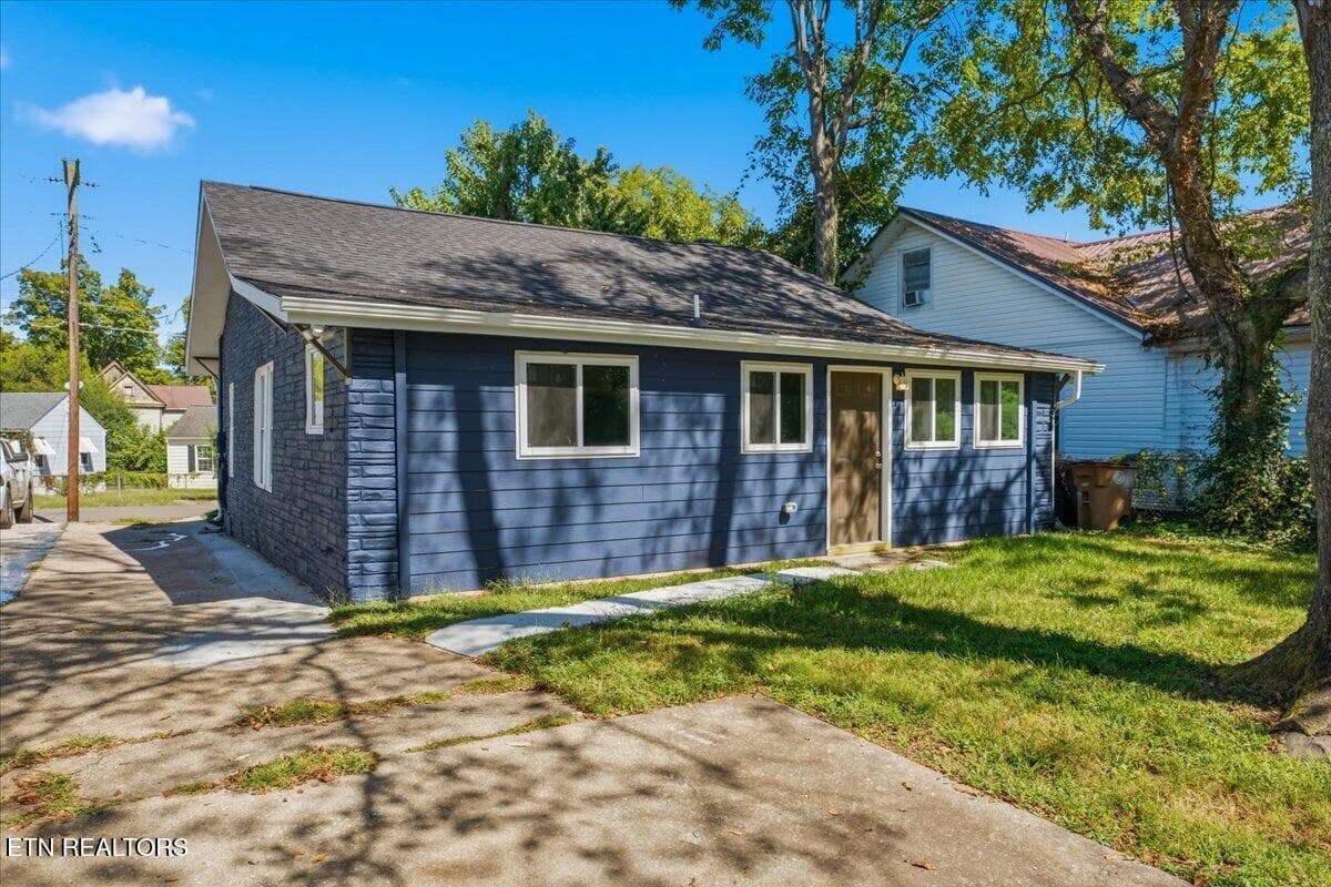 26-Exterior - 511 Ben Hur Ave, Knoxville, TN 37915, Knoxville
