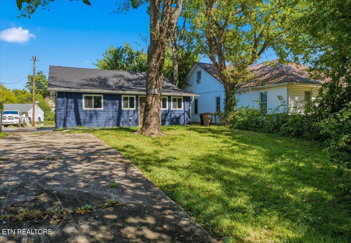 25-Exterior - 511 Ben Hur Ave, Knoxville, TN 37915, Knoxville