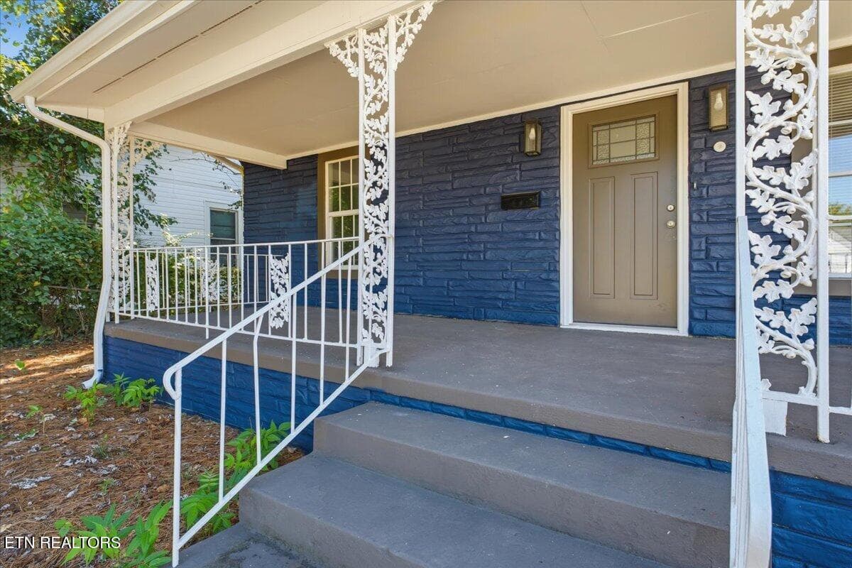 03-Exterior - 511 Ben Hur Ave, Knoxville, TN 37915, Knoxville