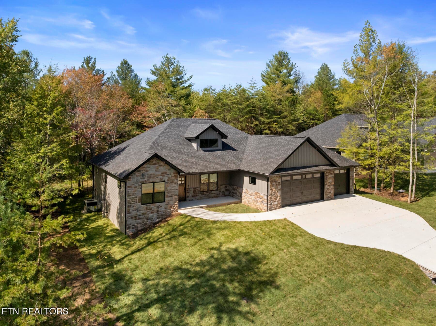 DJI_20261012121319_0868_D - 148 Natchez Circle, Crossville, TN 38558, Crossville