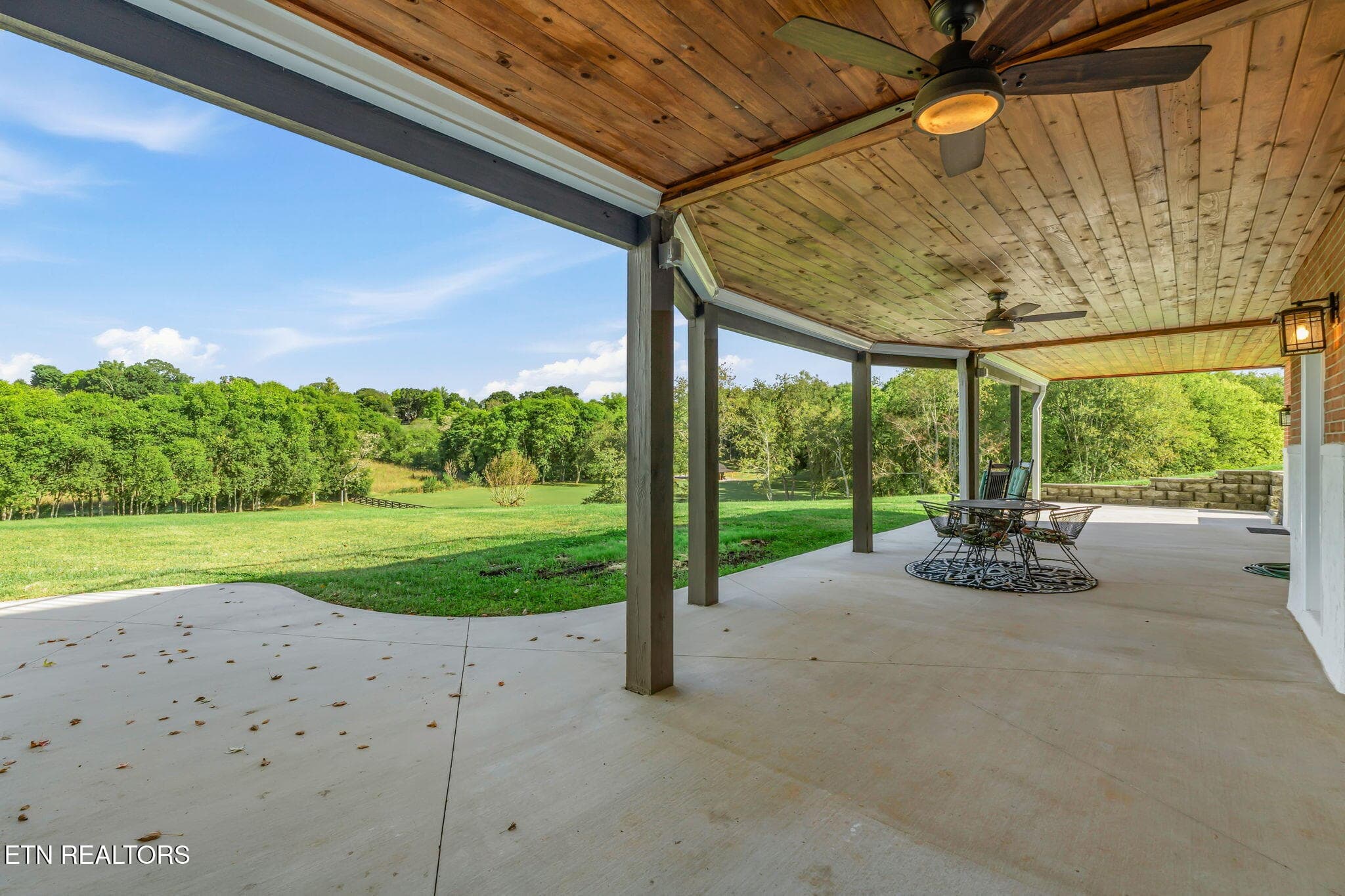 PRIVATE AND BEAUTIFUL - 3716 Laurel Ridge Drive, Maryville, TN 37801, Maryville