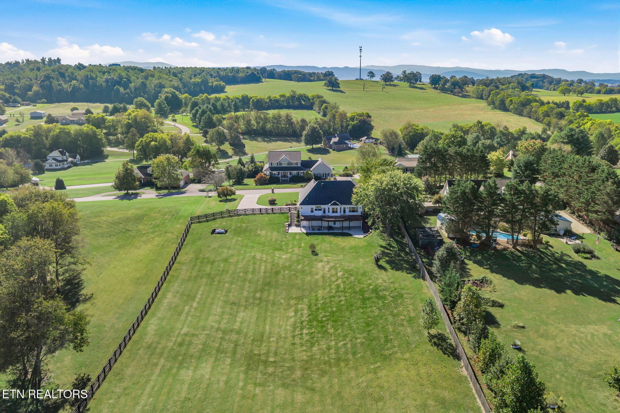 RESTRICTIONS ALLOW FOR 1 HORSE - 3716 Laurel Ridge Drive, Maryville, TN 37801, Maryville