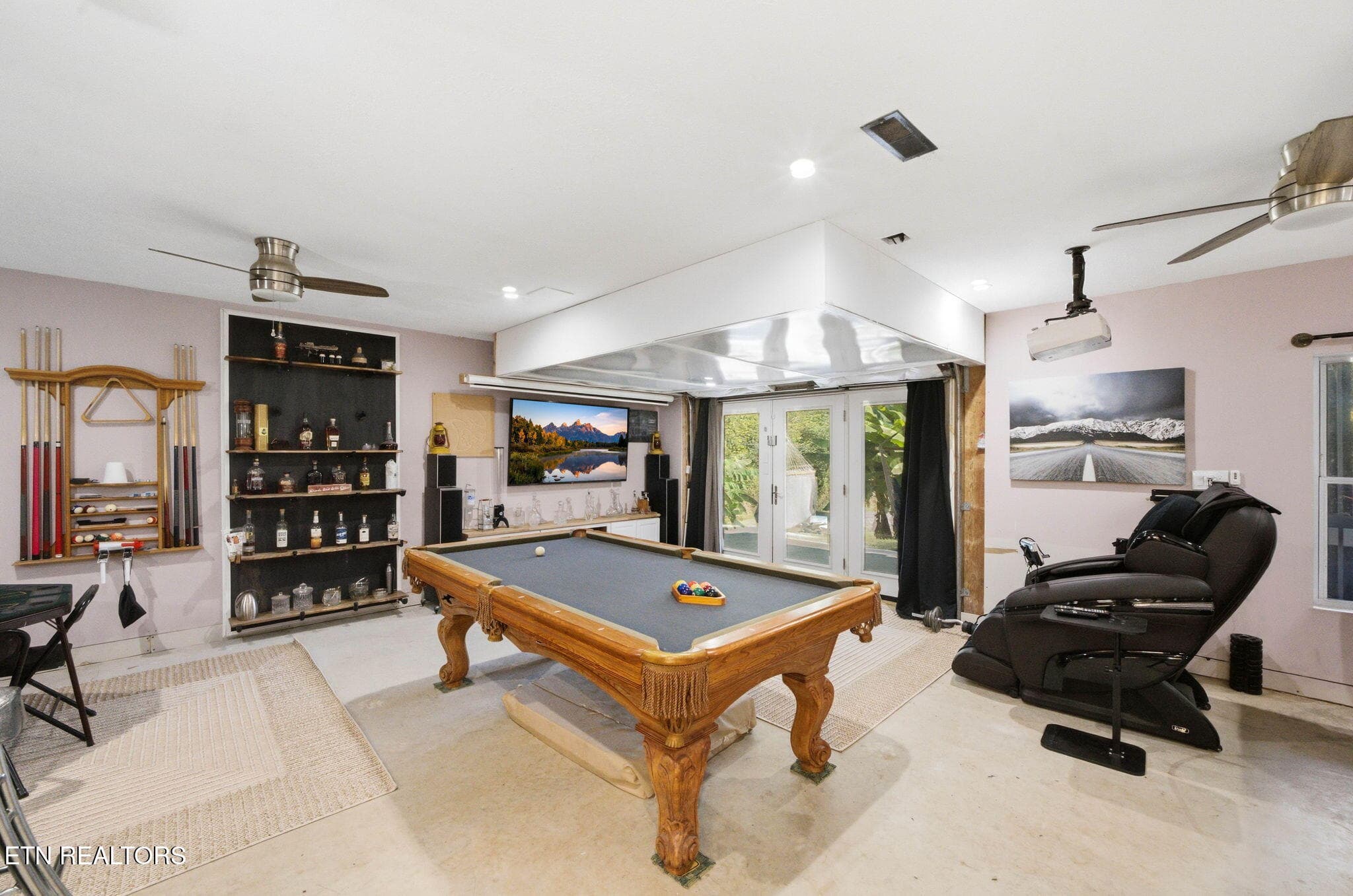 Basement Living 2 - 350 Miller Rd, Vonore, TN 37885, Vonore