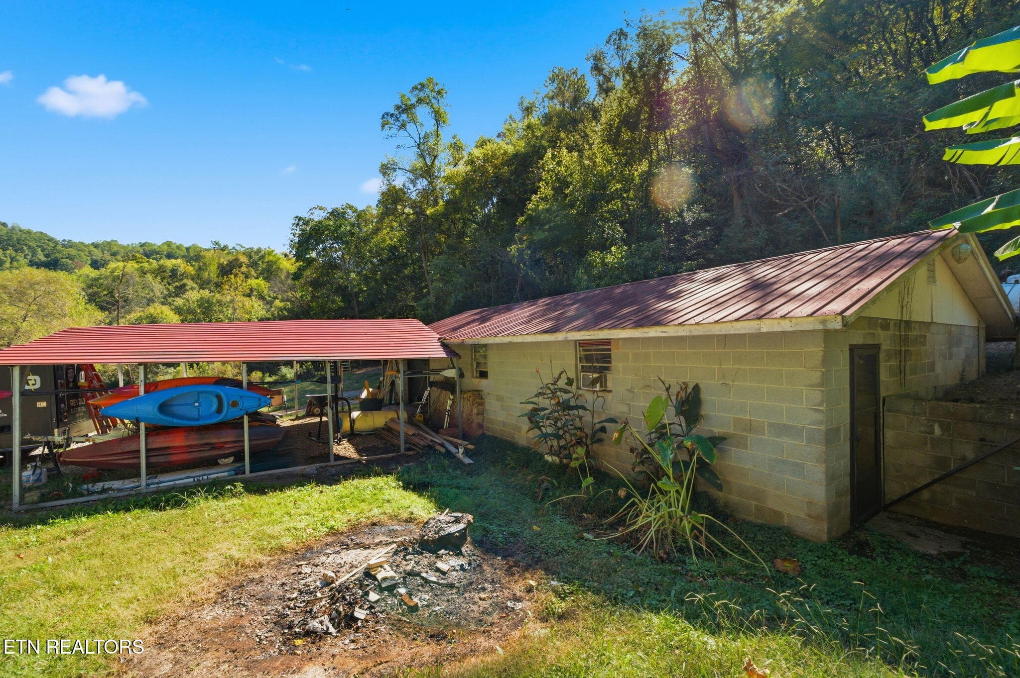 24x50 Building - 350 Miller Rd, Vonore, TN 37885, Vonore