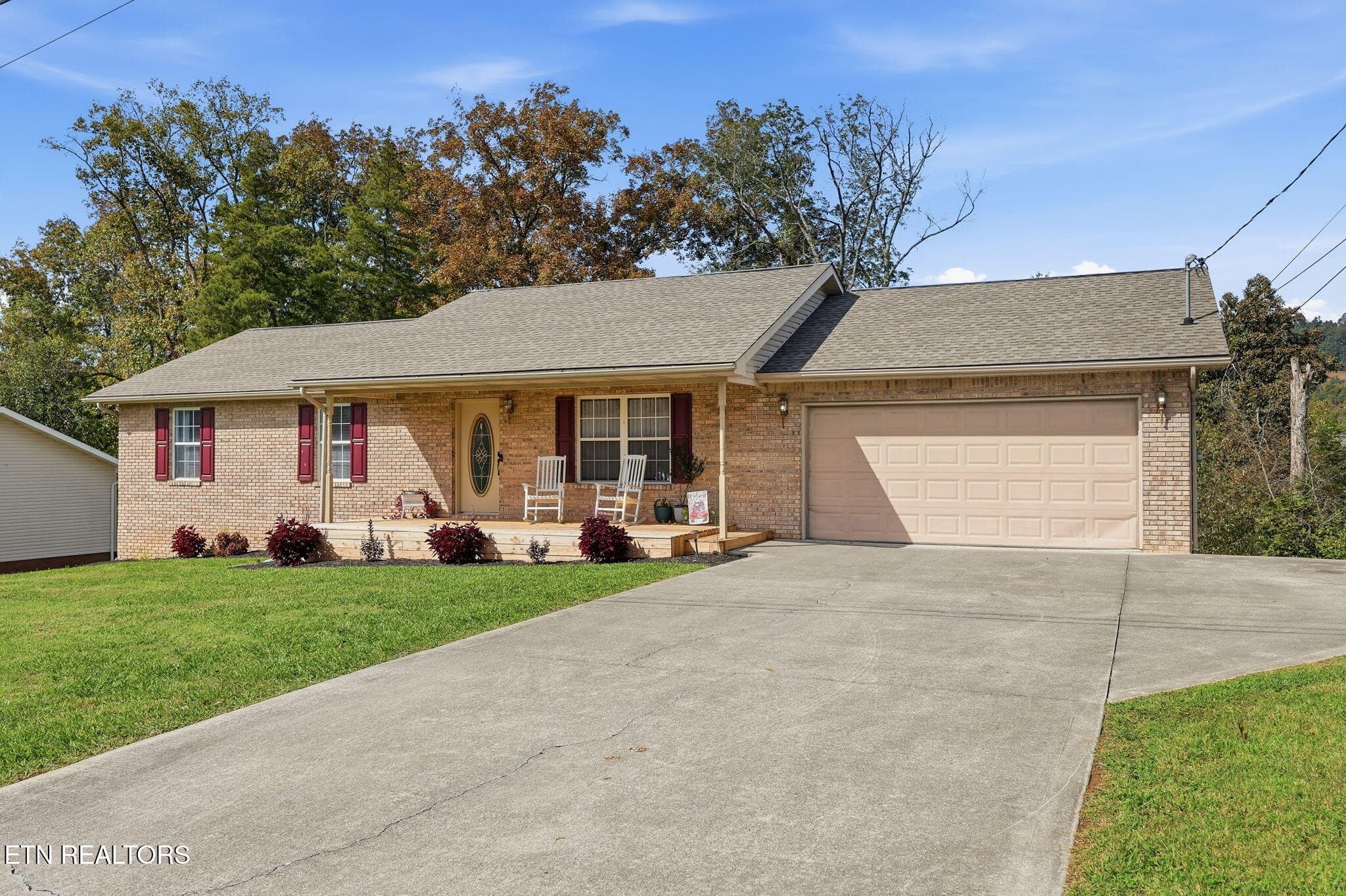 1-web-or-mls-001_133Christina - 133 Christina Circle, Maynardville, TN 37807