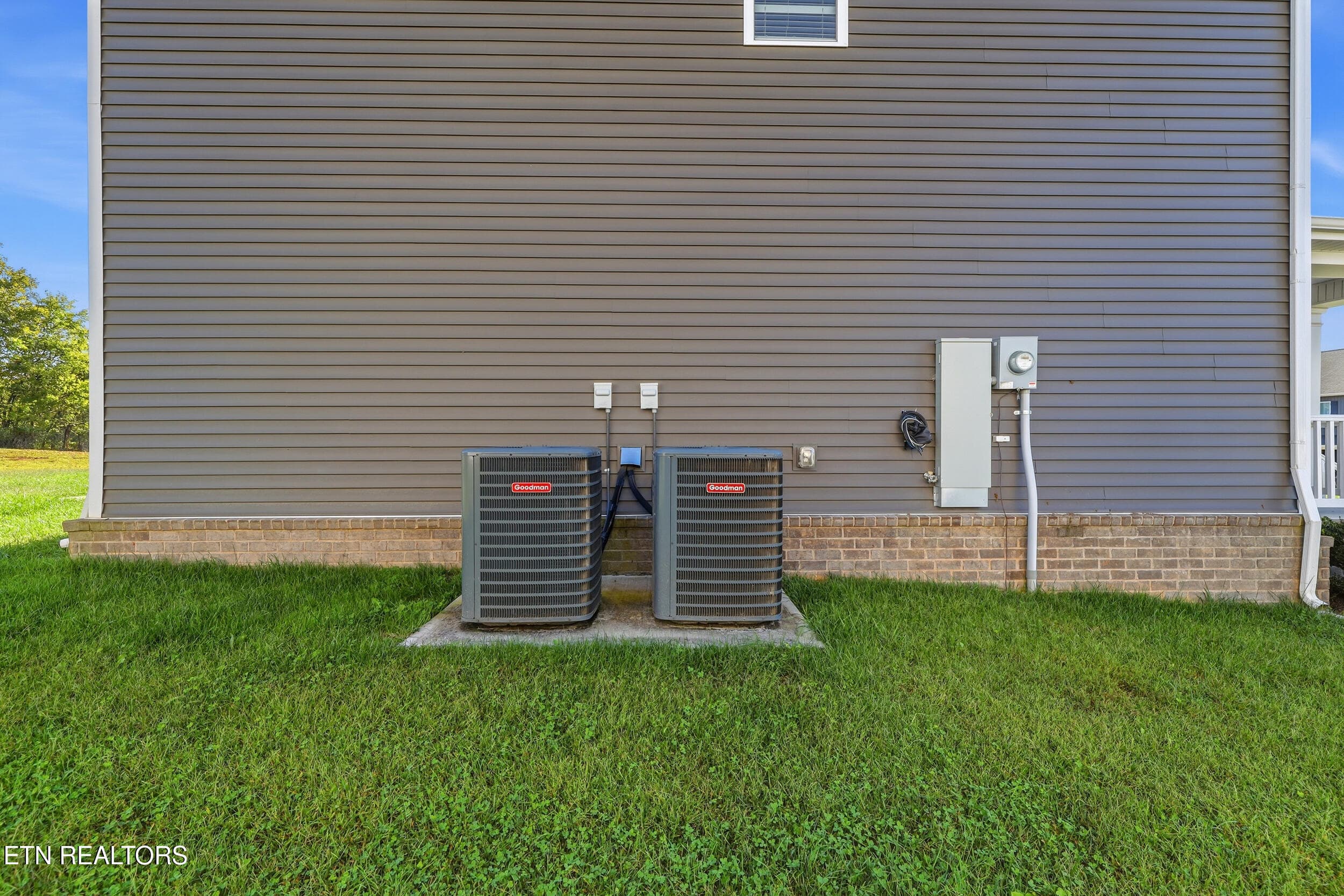 011 - 2014 Farm Blvd, Sevierville, TN 37876, Sevierville