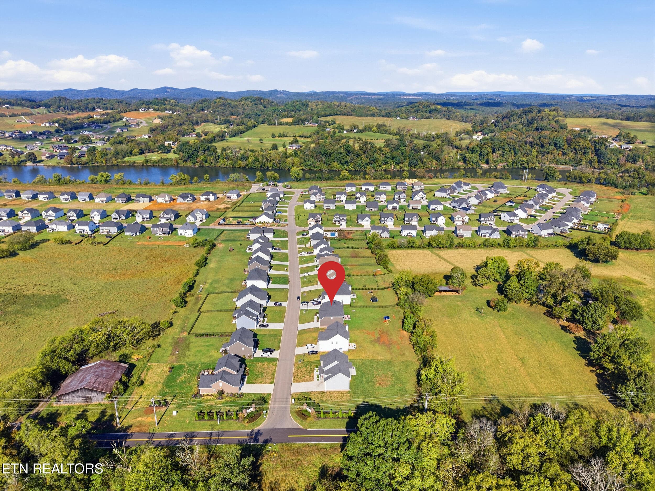 017_location pin - 2014 Farm Blvd, Sevierville, TN 37876, Sevierville