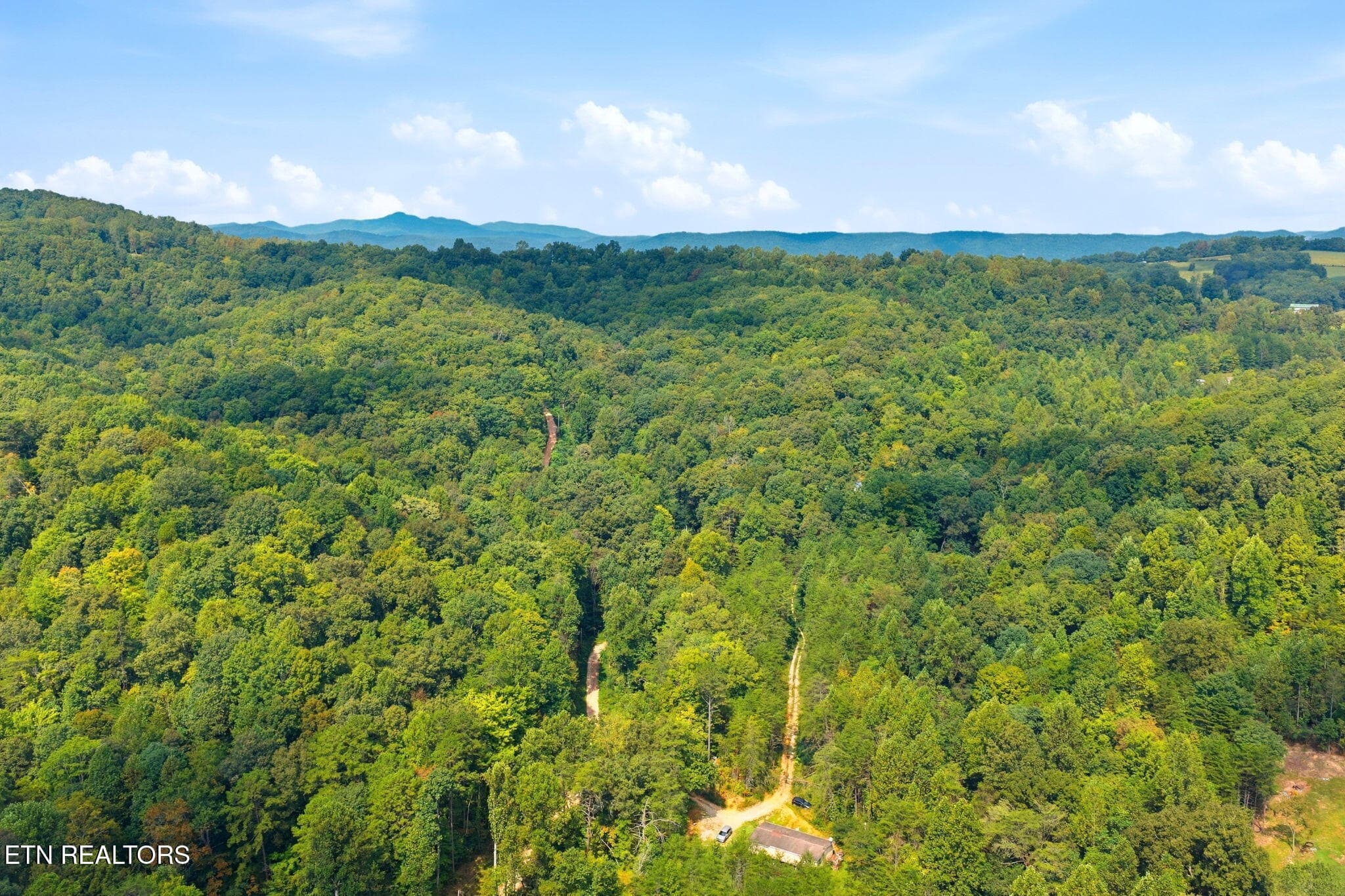 2-web-or-mls-001_DJI_20260916124511_0812 - Young Rd, LaFollette, TN 37729, LaFollette