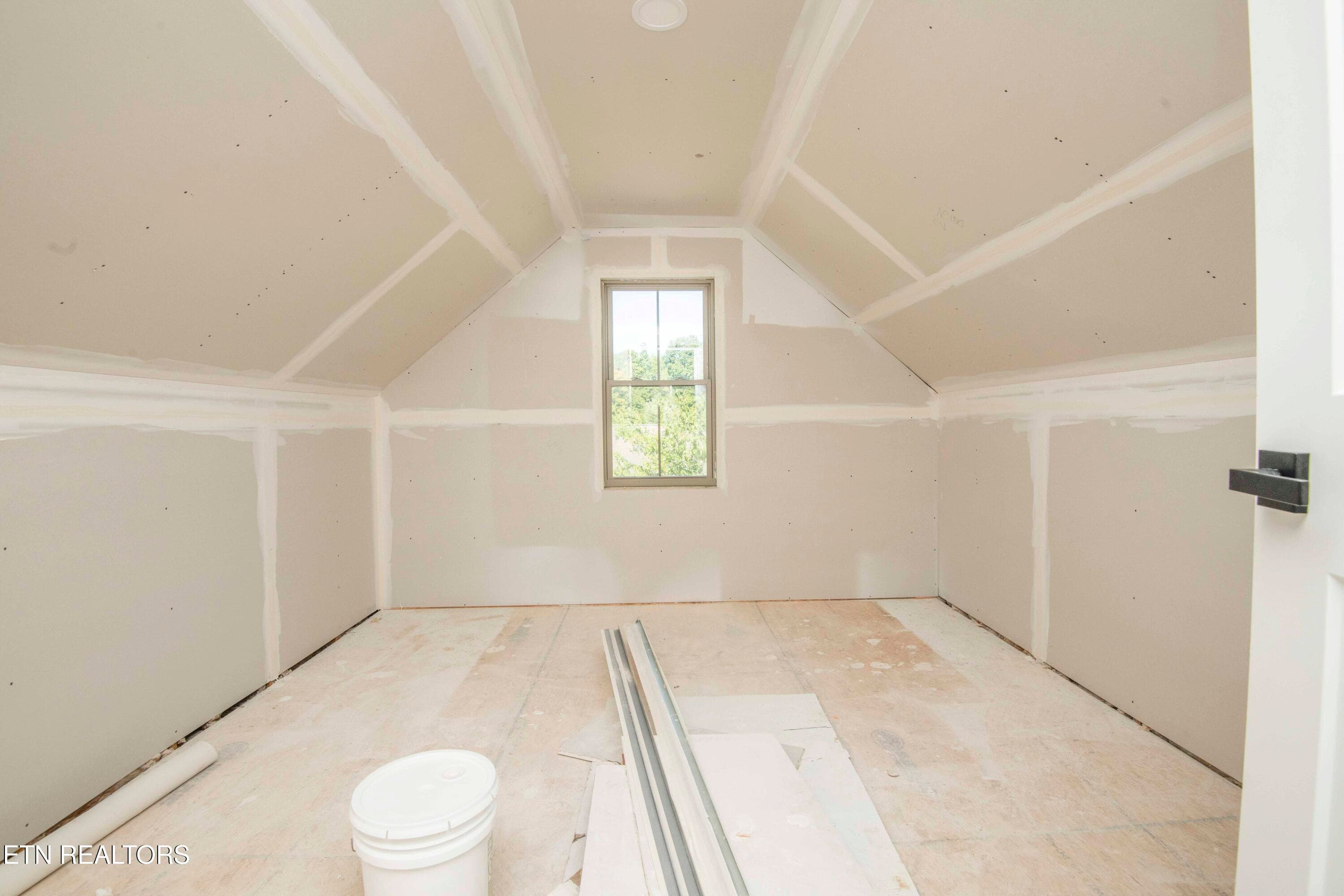 Attic - 502 Hillside Lane, Lenoir City, TN 37771, Lenoir City