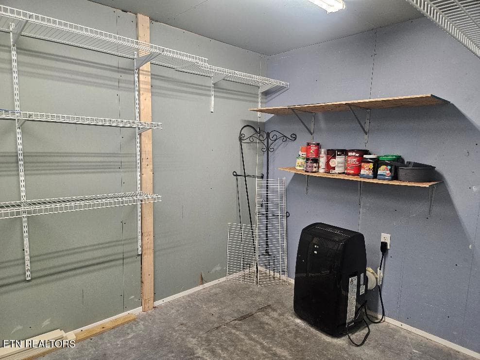with A/C - 197 Woodby Fridley Rd, Sweetwater, TN 37874, Sweetwater