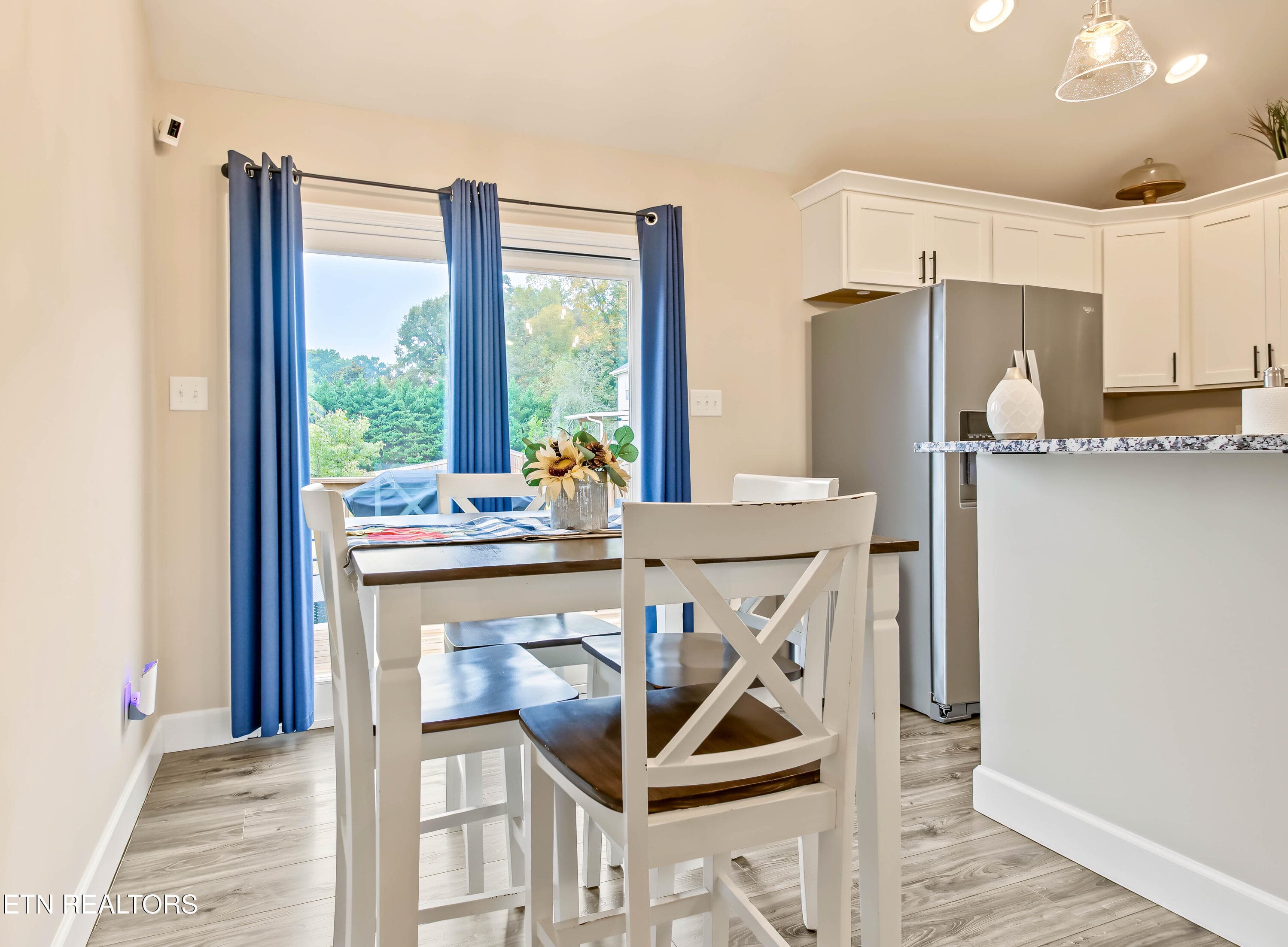 Dining area 3 - 101 Jason Hovater Way, Clinton, TN 37716, Clinton