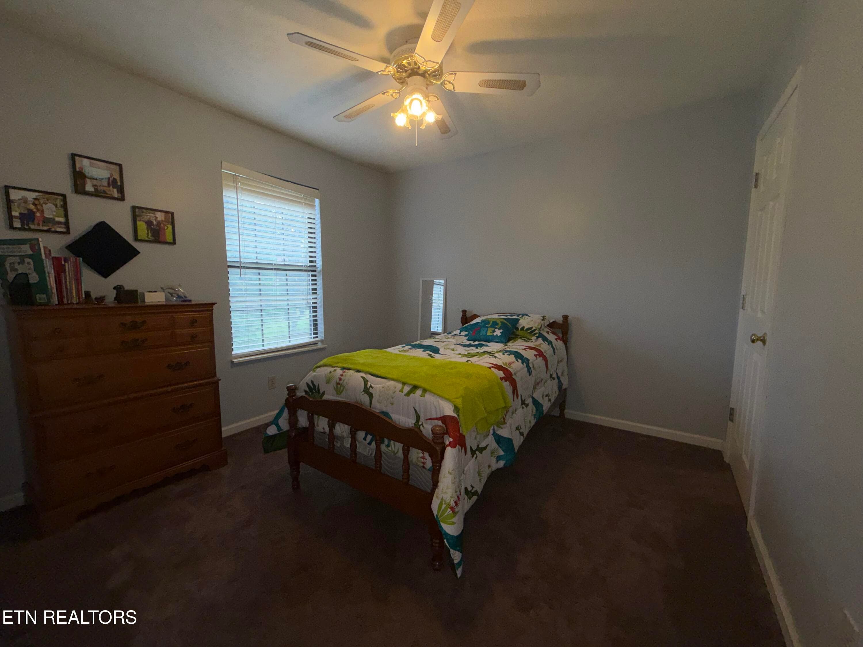 Thomas 2nd Guest Bedroom 2 - 2024 Thomas Ave, Maryville, TN 37804, Maryville