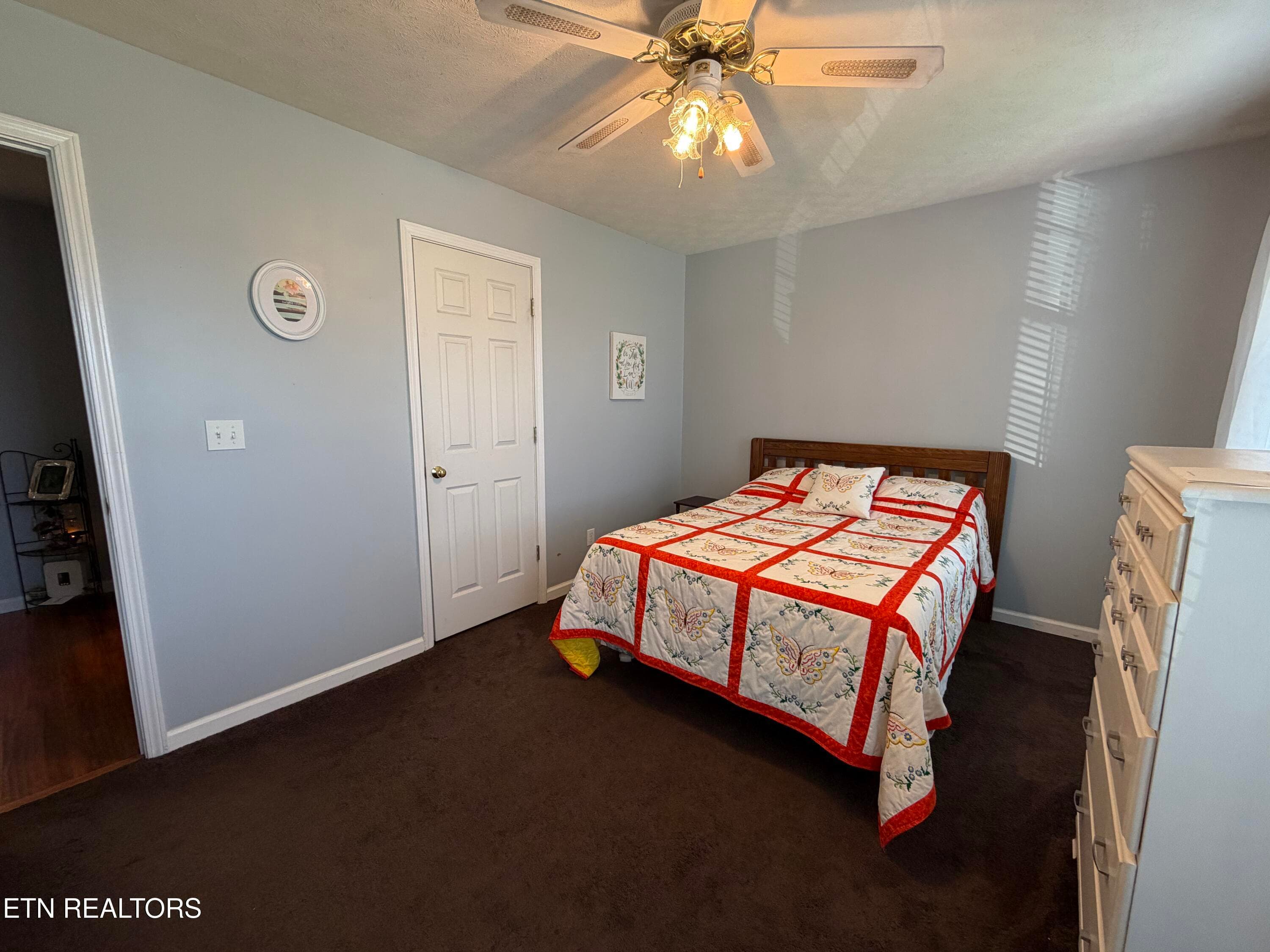 Thomas Guest Bedroom 1 - 2024 Thomas Ave, Maryville, TN 37804, Maryville