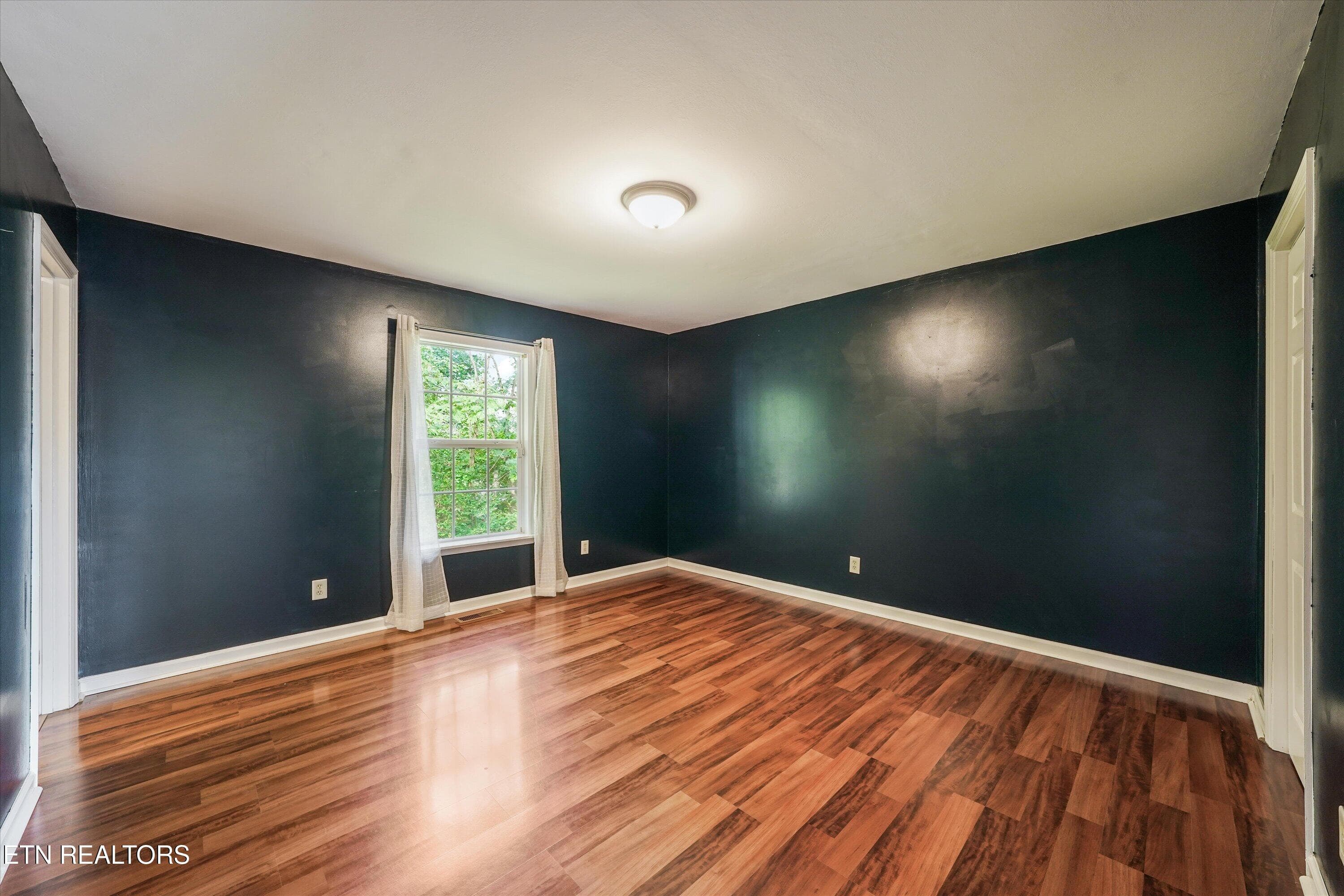 27-222 Disney Ln 19 - 222 Disney Lane, Caryville, TN 37714, Caryville
