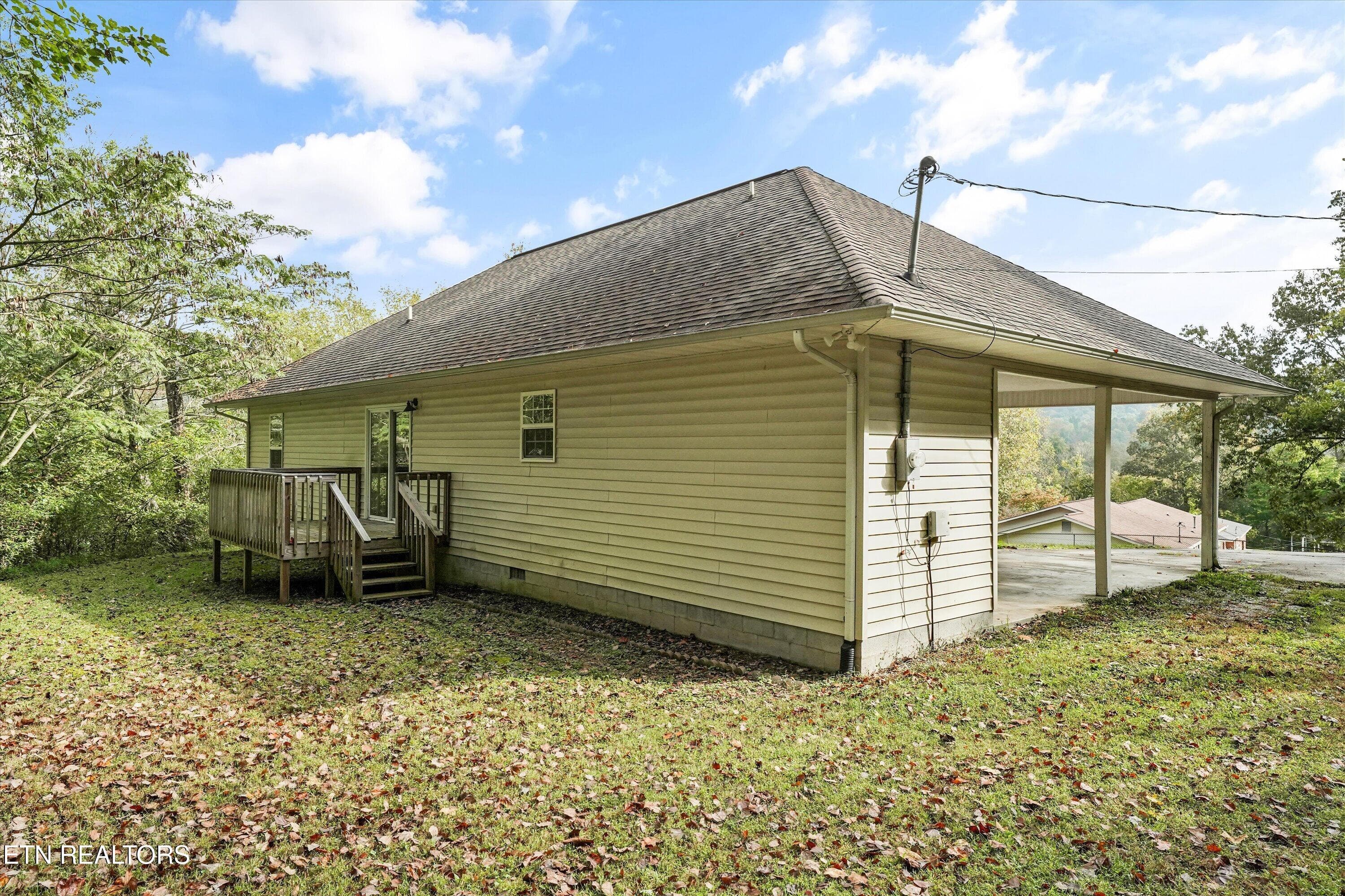 32-222 Disney Ln 26 - 222 Disney Lane, Caryville, TN 37714, Caryville